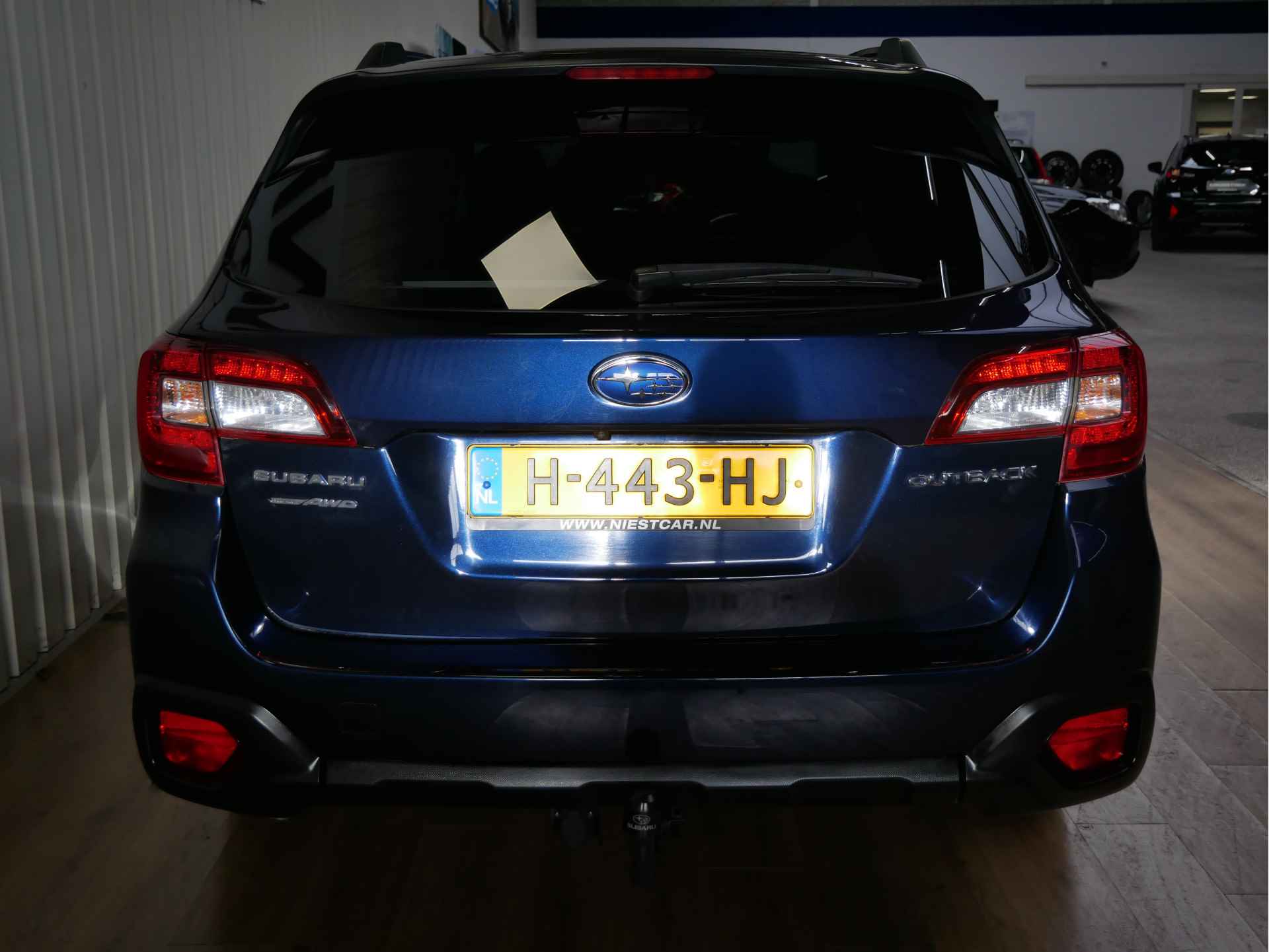 Subaru Outback 2.5i Premium - 27/27