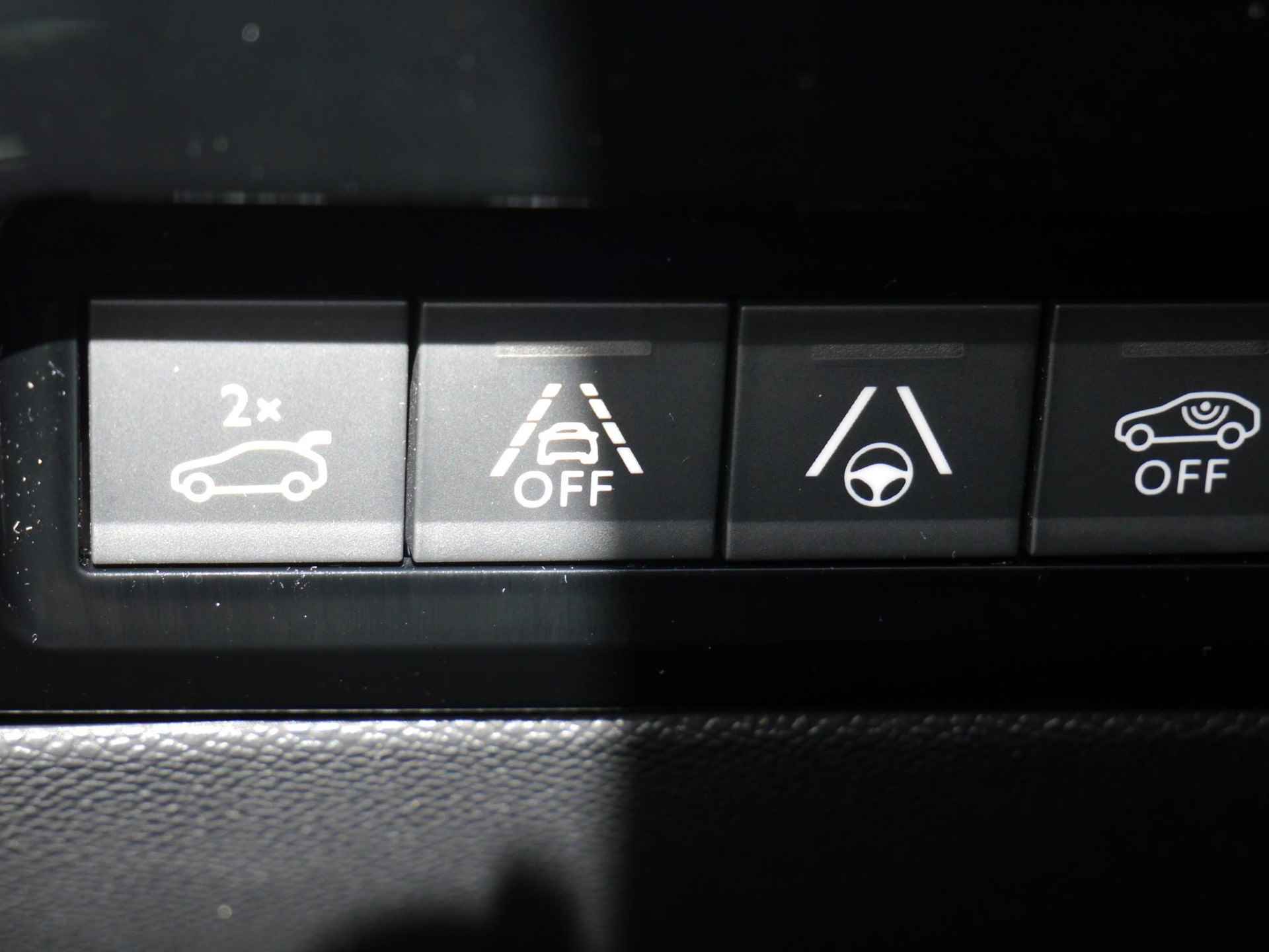 Peugeot 508 1.5 BlueHDI GT-Line 130 Pk | Trekhaak | Navigatie | Focal Hi-Fi | Electrische Achterklep | Stoelverwarming | Adaptieve Cruise Control | Climate Control - 52/57