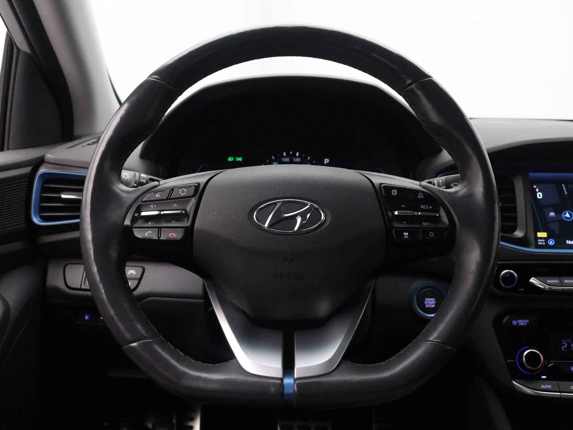 Hyundai IONIQ 1.6 GDi PHEV Comfort - Plus Automaat / Plugin Hybride / Navigatie / Android Auto/Apple Carplay / Cruise Control Adaptief / Climate Control / Draadloze Telefoonlader / Krell Audiosysteem / Stoelverwarming / Stuurverwarming / DAB - 9/79