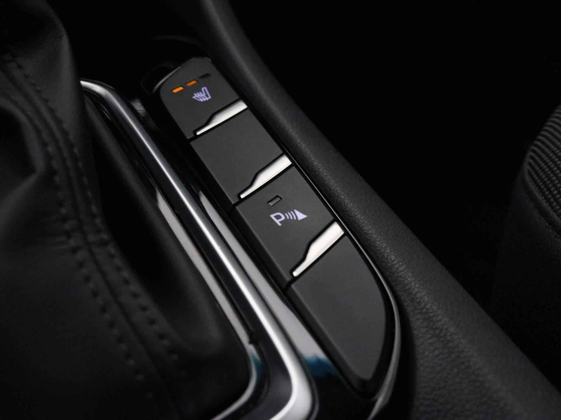 Hyundai IONIQ 1.6 GDi PHEV Comfort - Plus Automaat / Plugin Hybride / Navigatie / Android Auto/Apple Carplay / Cruise Control Adaptief / Climate Control / Draadloze Telefoonlader / Krell Audiosysteem / Stoelverwarming / Stuurverwarming / DAB - 51/79