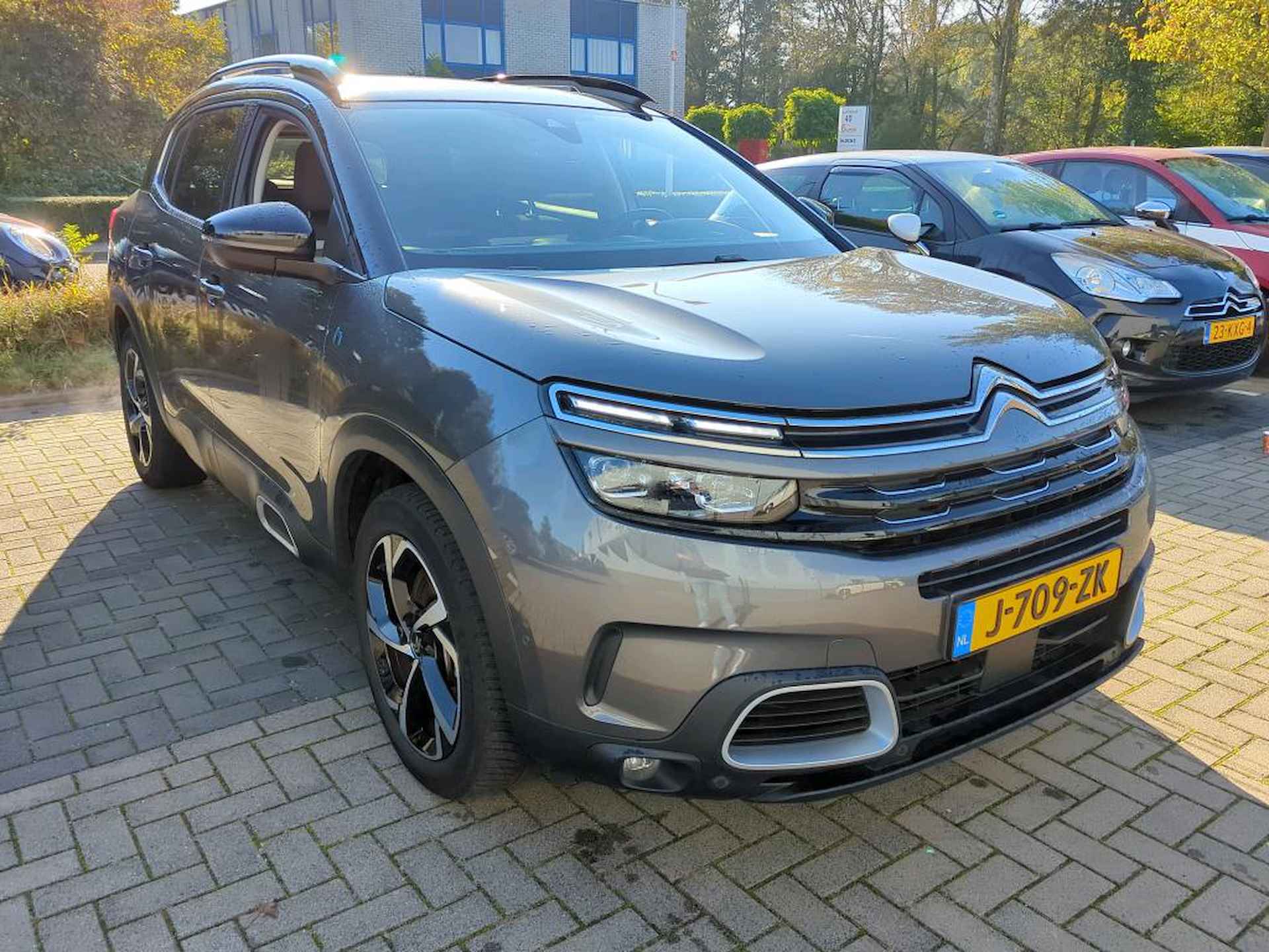 CITROEN C5 Aircross 1.6 Hybrid 225pk EAT8 Business Plus | trekhaak afn. | schuif-kanteldak | Elektr. klep |  Stoelverwarming - 2/17