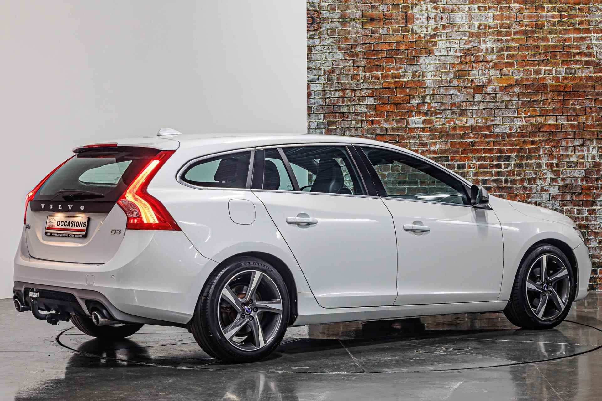 Volvo V60 2.0 D3 Nordic+ I Rijklaarprijs - 18/41