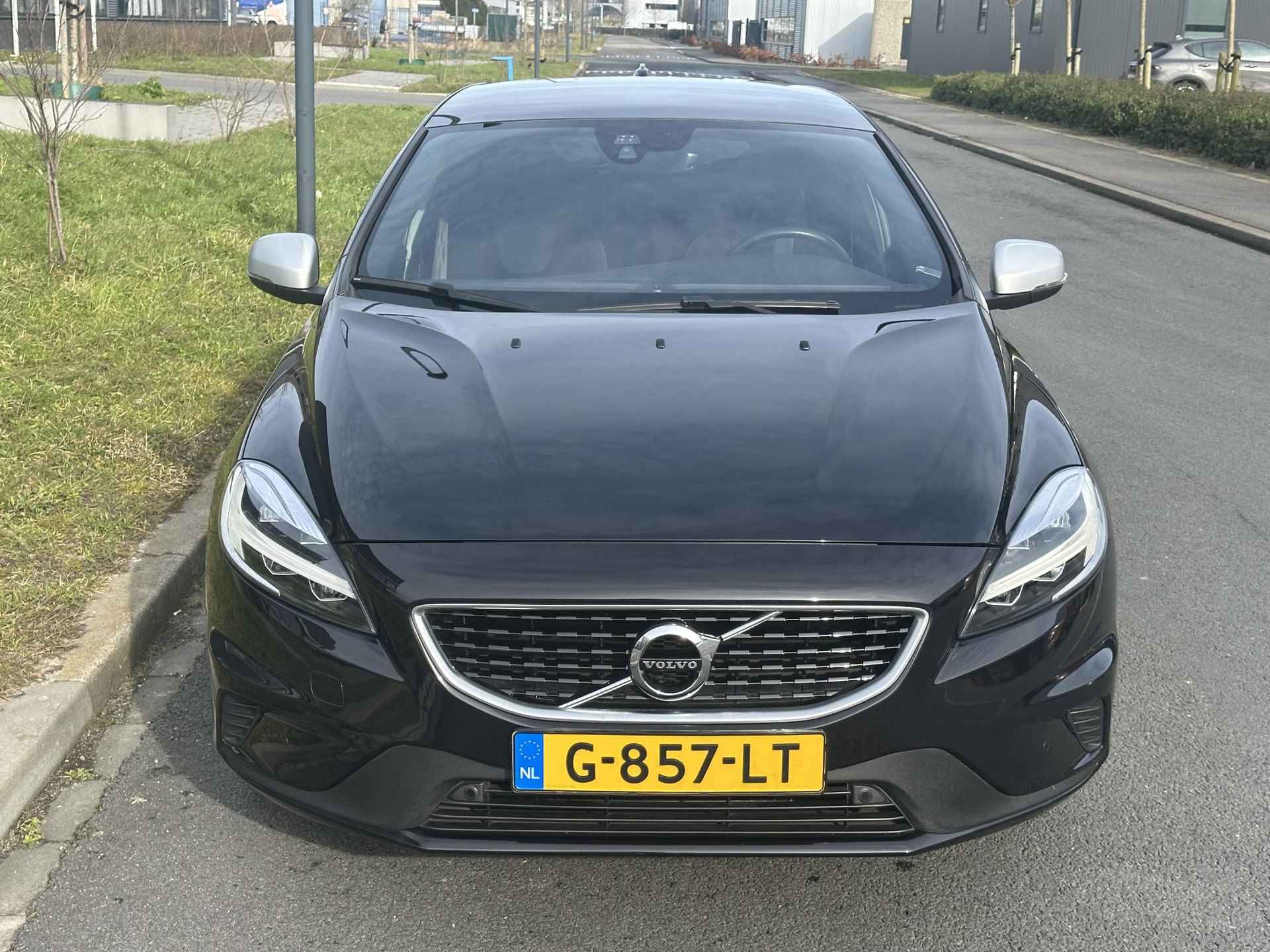 Volvo V40 1.5 T3 Polar+ Sport R Design - 5/22