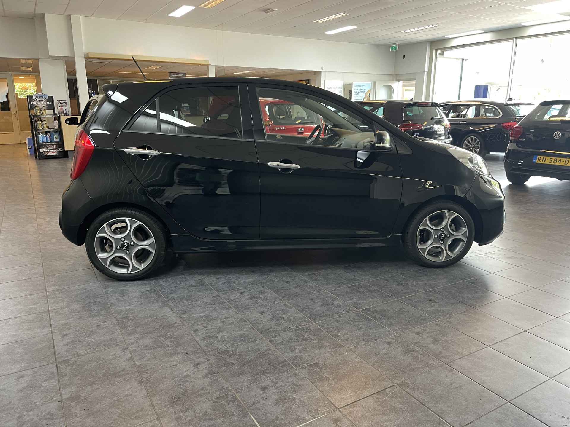 Kia Picanto 1.2 CVVT SportsLine Navigator Navigatie, Achteruitrij camera, Cruise control. - 3/22