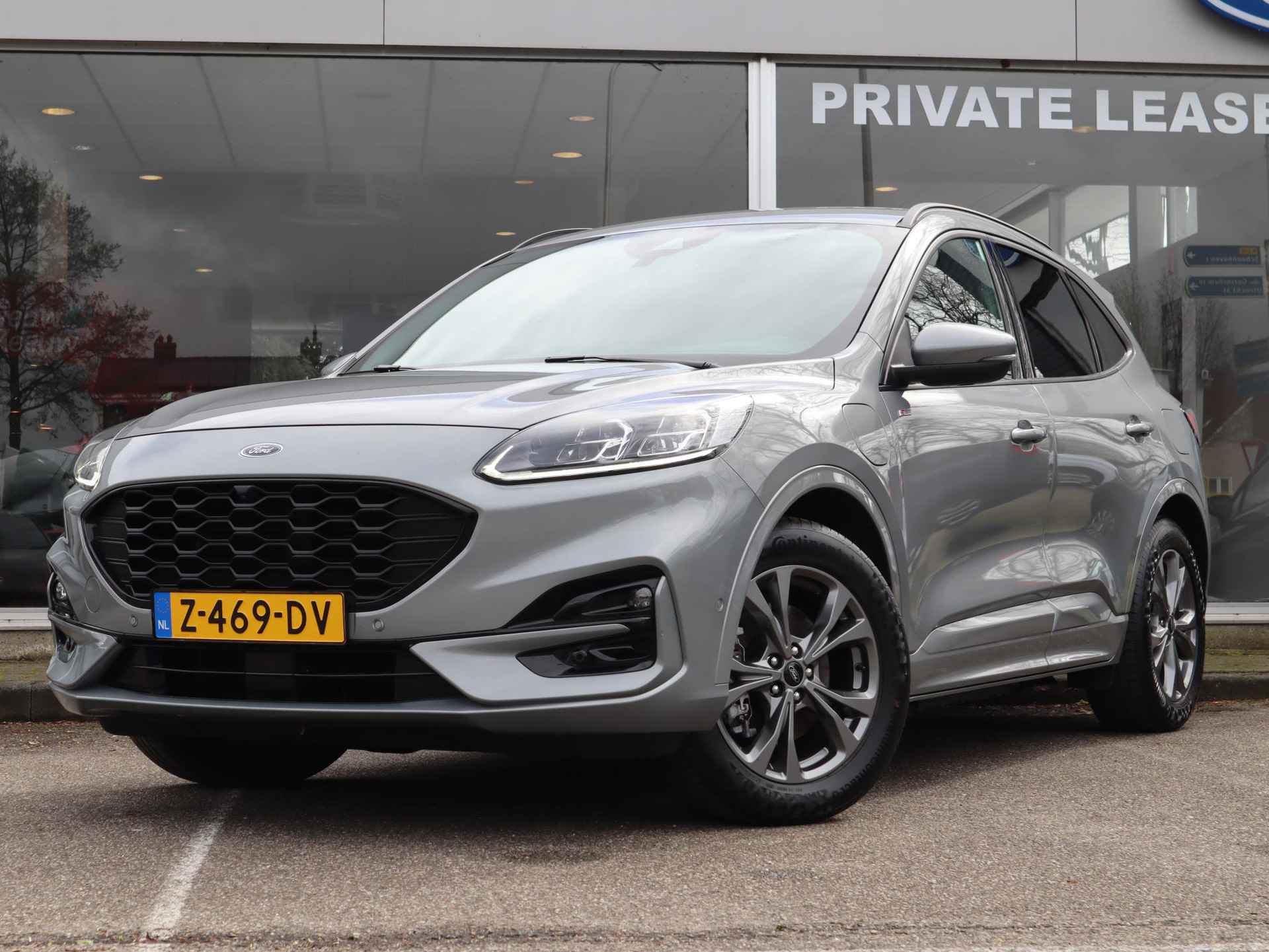 Ford Kuga 2.5 PHEV ST-Line X | 18" Lichtmetaal | El. Achterklep | Winterpack | Driver assistance pack | Camera voor+achter | BLIS | Adaptive cruise control | Climate Control | Apple Carplay&Android Auto | - 2/56