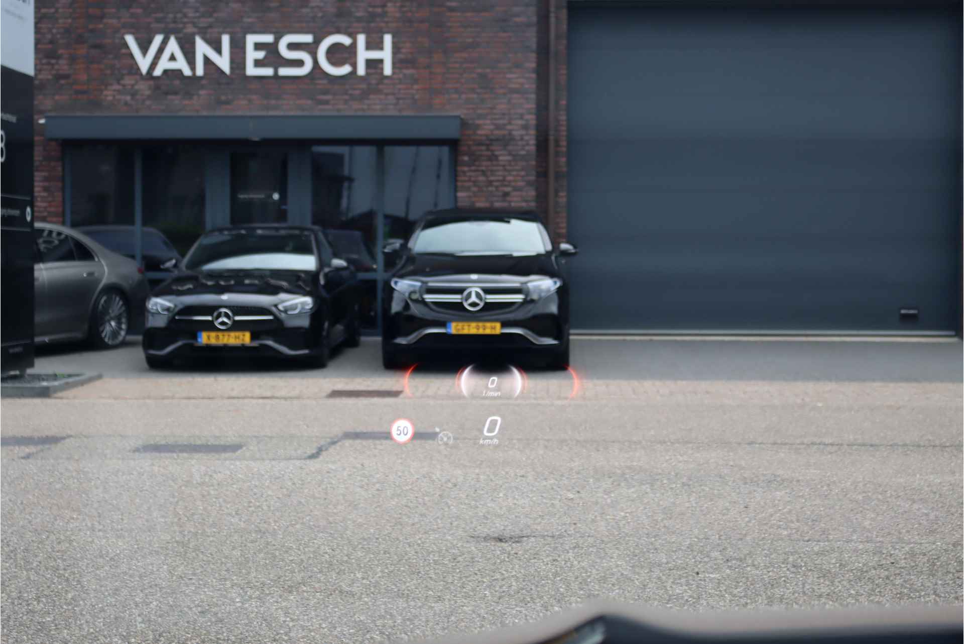 Mercedes-Benz C-Klasse 300 e AMG Line Premium+ Aut9 | Panoramadak | Memory | Digital Light | Head-up | Leder | Keyless Go | Nightpakket | Surround Camera | Augmented Reality | - 27/43