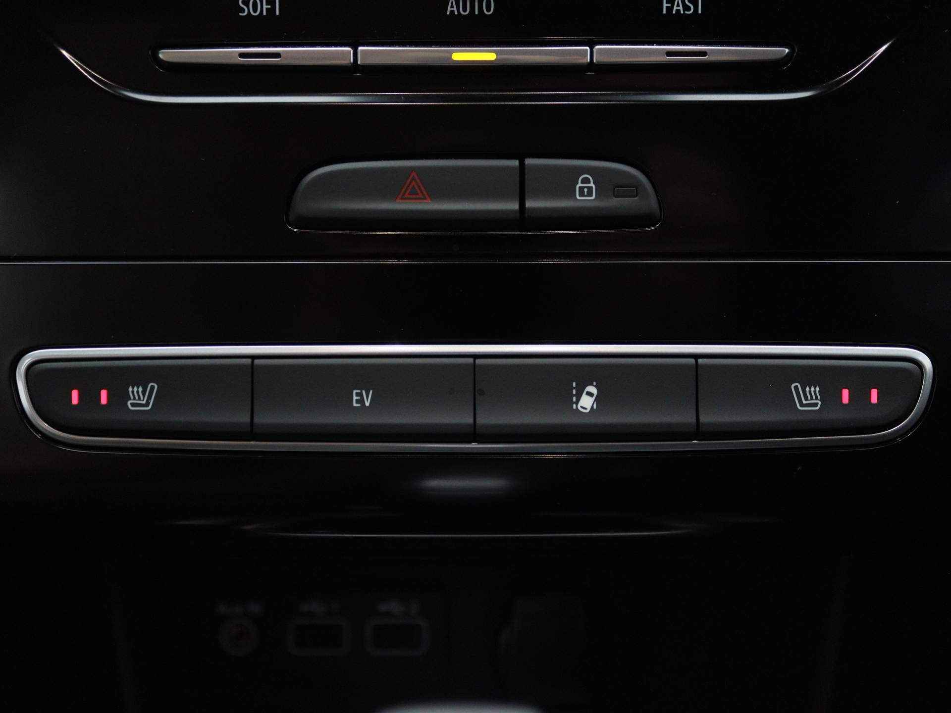Renault Mégane Estate E-Tech Plug-In Hybrid 160pk R.S. Line ALL-IN PRIJS! Climate | Navi | Stoel verwarming | Trekhaak - 15/39