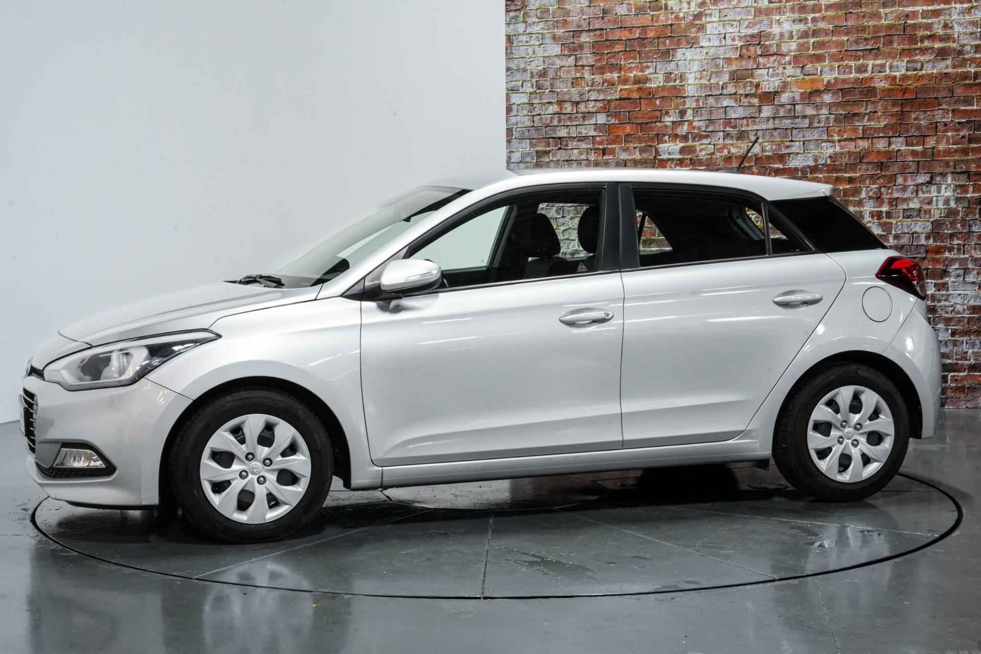 Hyundai I20 1.0 T-GDI Comfort I Trekhaak I Rijklaarprijs - 8/22