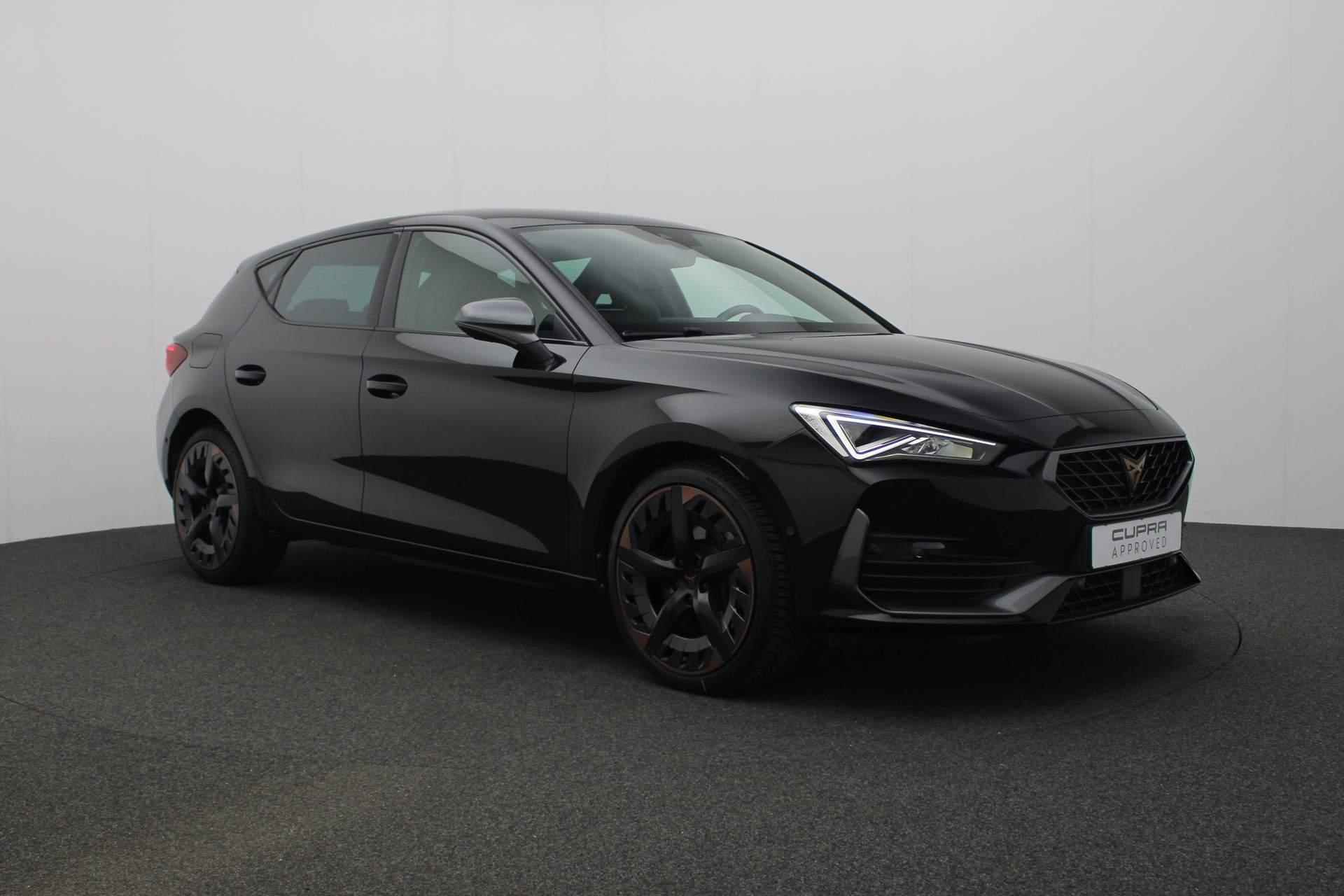 CUPRA Leon 1.4 e-Hybrid 245PK DSG VZ Performance | Adaptief onderstel | Stoelverwarming | Camera | Navi | Keyless - 31/38