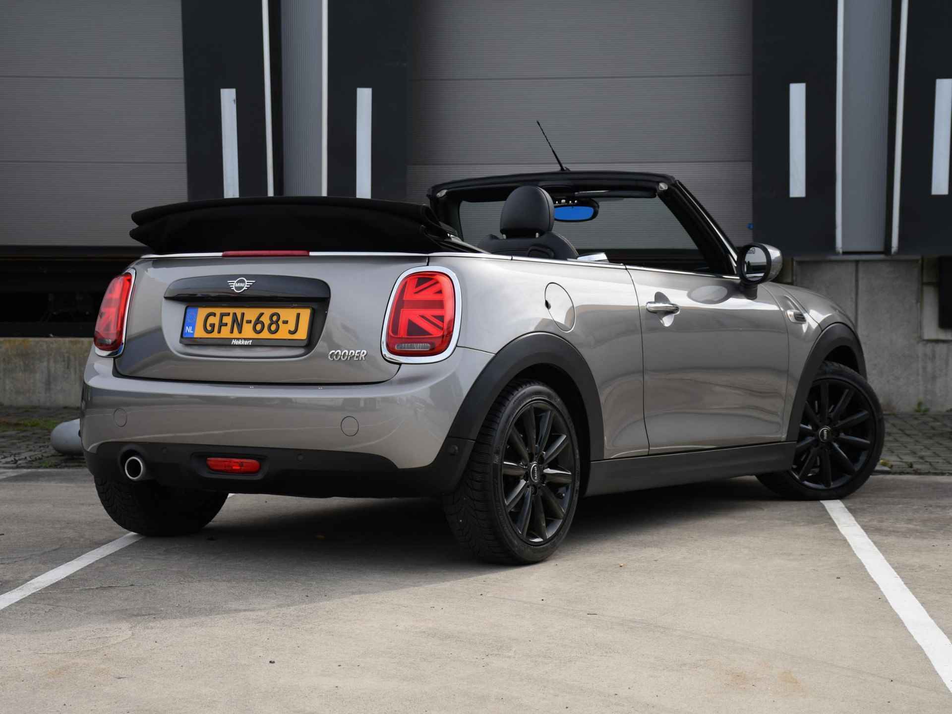 Mini Mini Cabrio Cooper Cabrio Chili 1.5 135pk Automaat PDC | CRUISE.C | 17''LM | CLIMA | STOELVERW. VOOR | NAVI - 4/34