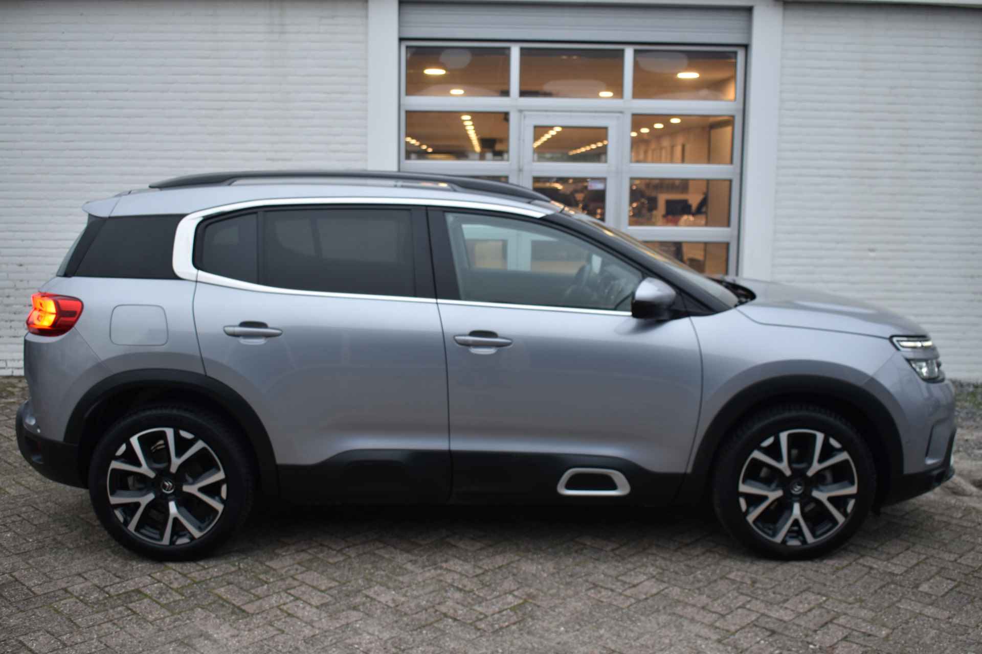 Citroën C5 Aircross PureTech 130 EAT8 Business Plus | Shine Trekhaak | Navi | Airco | Keyless entry | * Zeer Compleet - 18/36