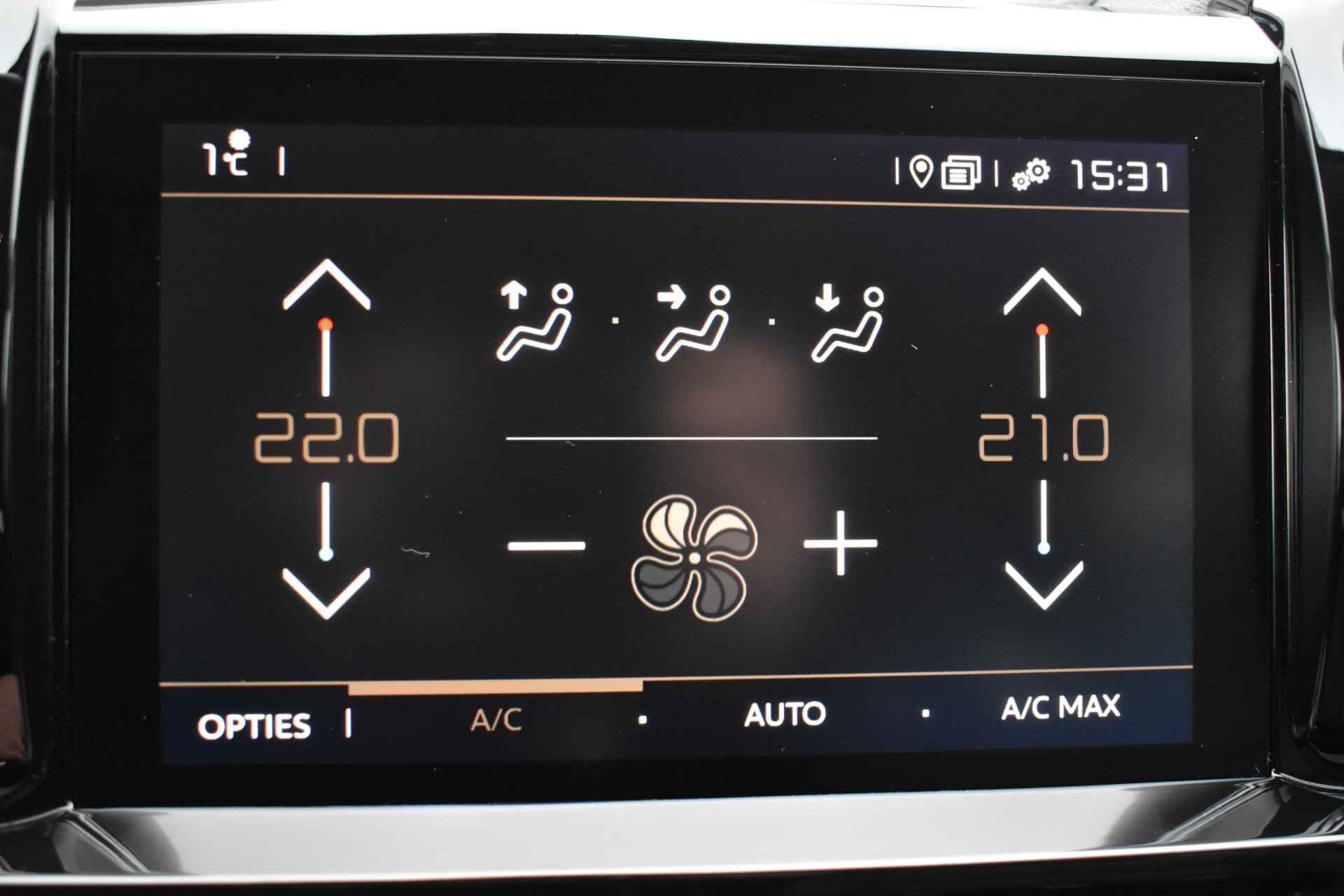 Citroën C5 Aircross PureTech 130 EAT8 Business Plus | Shine Trekhaak | Navi | Airco | Keyless entry | * Zeer Compleet - 25/36