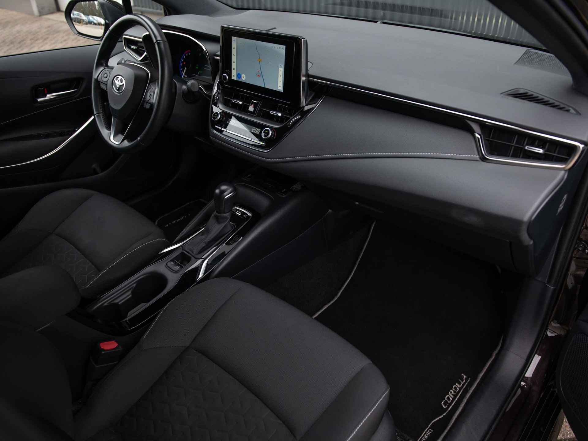 Toyota Corolla Touring Sports 1.8 Hybrid Business 122pk | Camera | ACC | LED | Apple CarPlay - 24/55