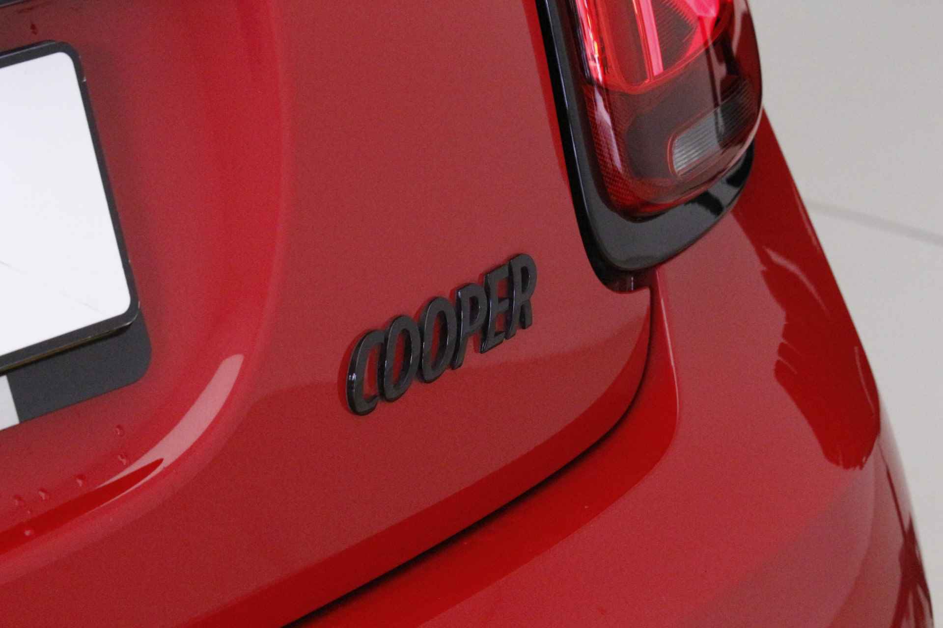 MINI 3-deurs Cooper John Cooper Works | Adaptief onderstel | Piano black exterior - 12/28