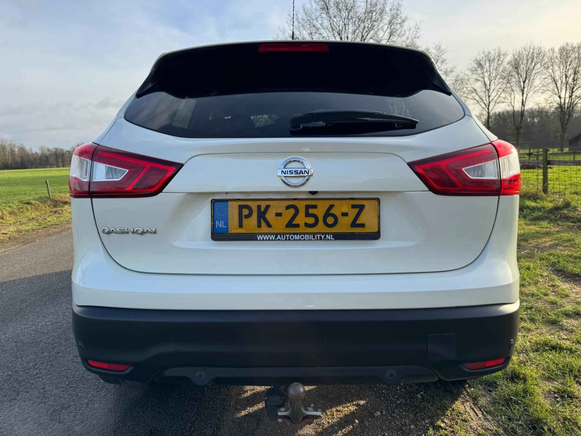 Nissan Qashqai 1.2 Tekna top onderhouden met navigatie, camera en trekhaak - 6/30