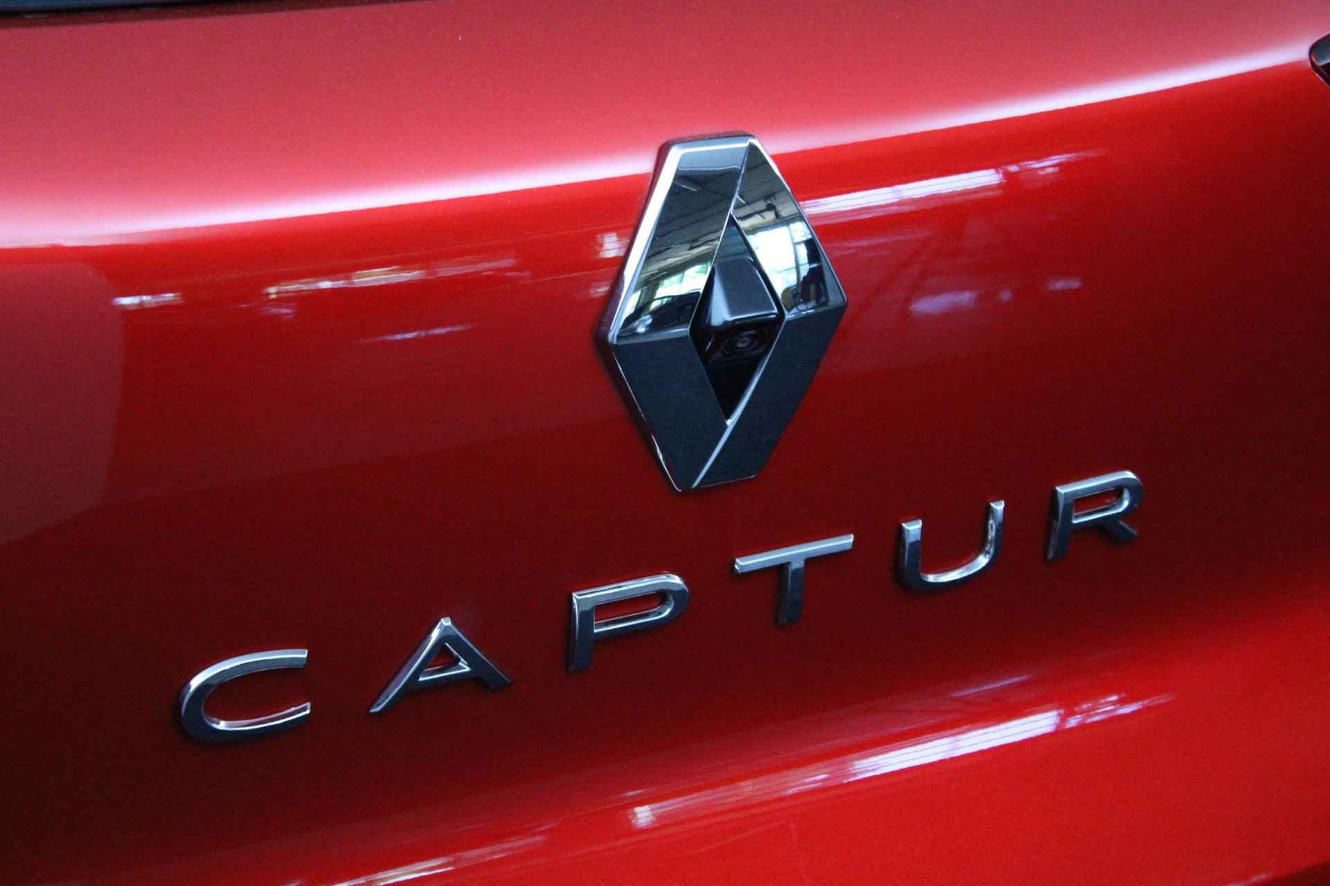 Renault Captur 1.3 Mild Hybrid 140 Techno | Navi | Clima | Cruise | LM velgen 17" | PDC V+A + Camera | Apple Carplay/Android Auto - 42/44