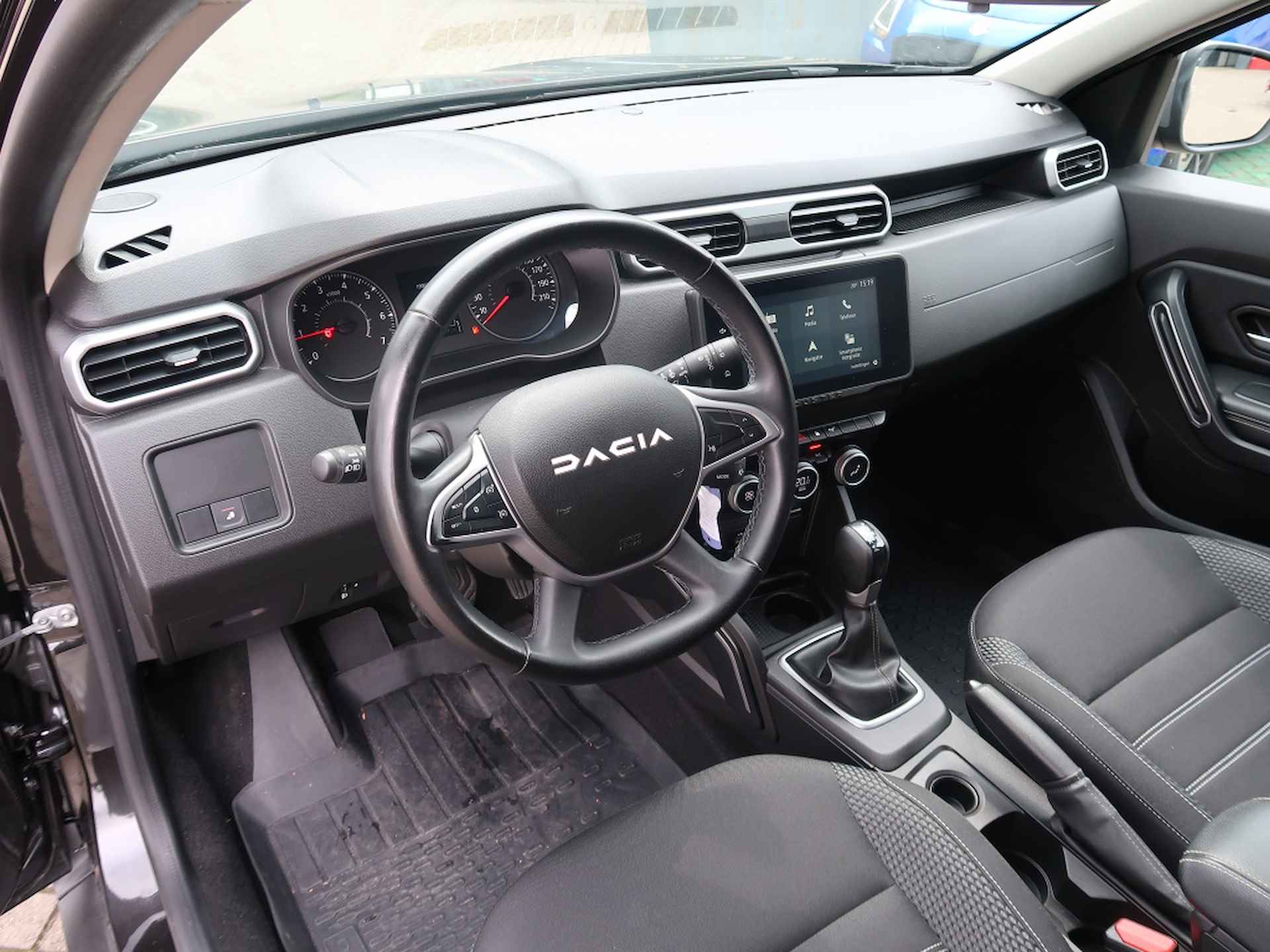 Dacia Duster 1.3 TCe Extreme / Camera / Stoelverwarming / Navigatie - 12/32