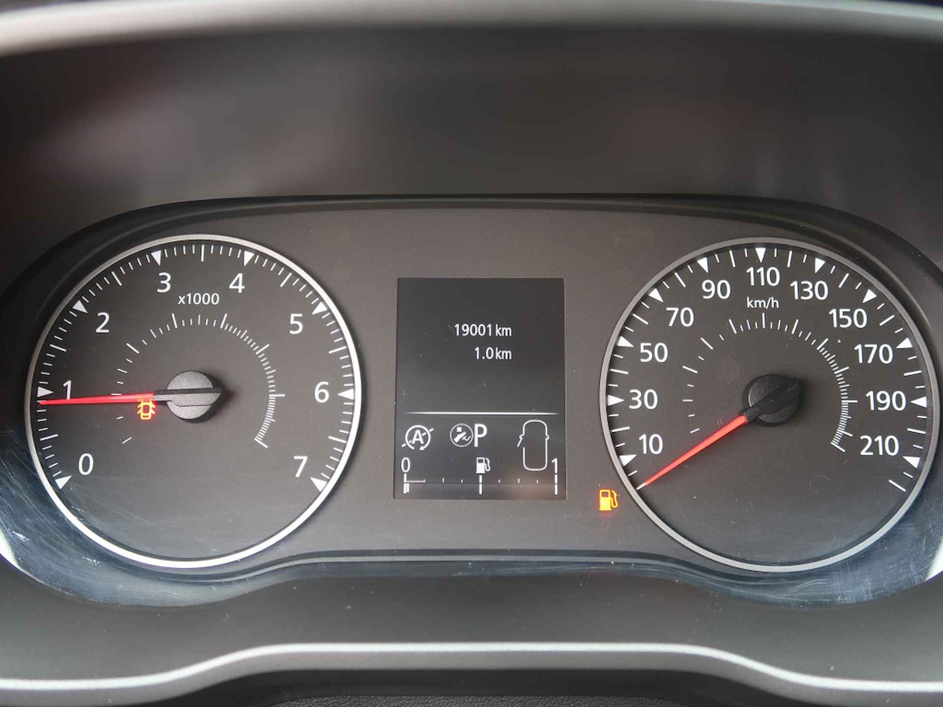 Dacia Duster 1.3 TCe Extreme / Camera / Stoelverwarming / Navigatie - 25/32