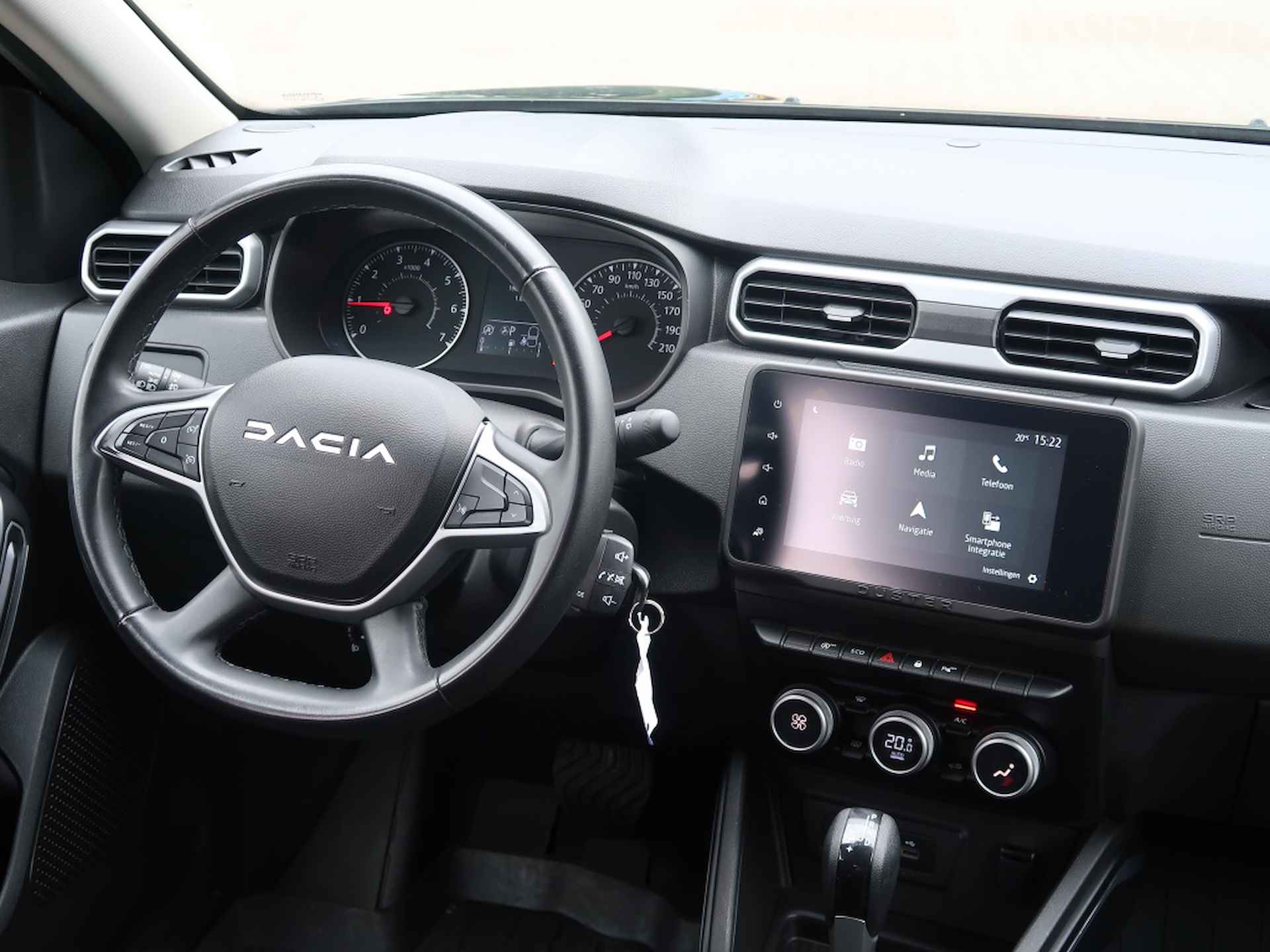 Dacia Duster 1.3 TCe Extreme / Camera / Stoelverwarming / Navigatie - 28/32