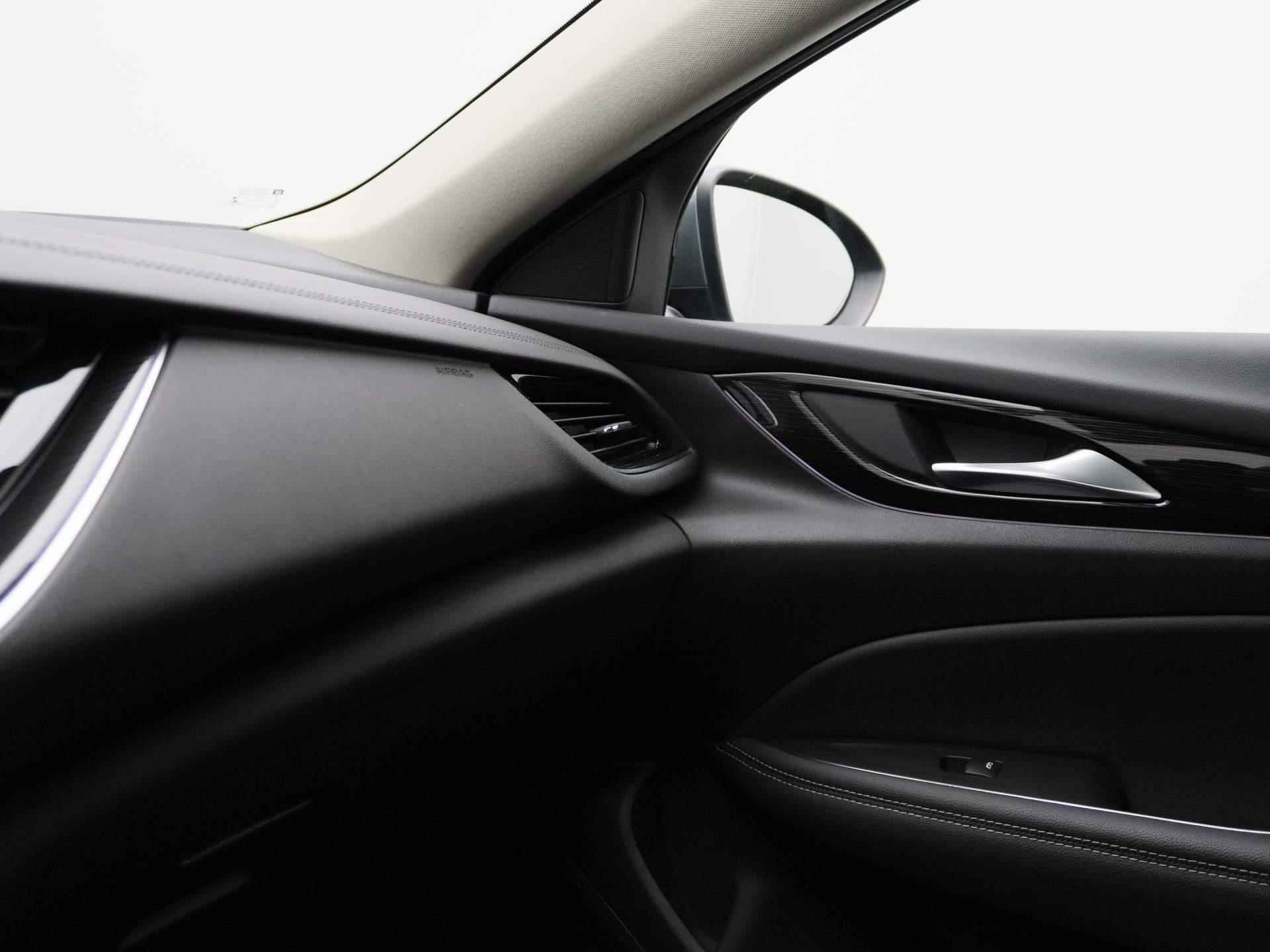 Opel Insignia Sports Tourer 1.6 CDTI Innovation | NAVIGATIE | HEAD-UP DISPLAY | CLIMATE CONTROL | PARKEERSENSOREN | ELEKTRISCHE ACHTERKLEP | 18"LICHTMETALEN VELGEN | - 29/33