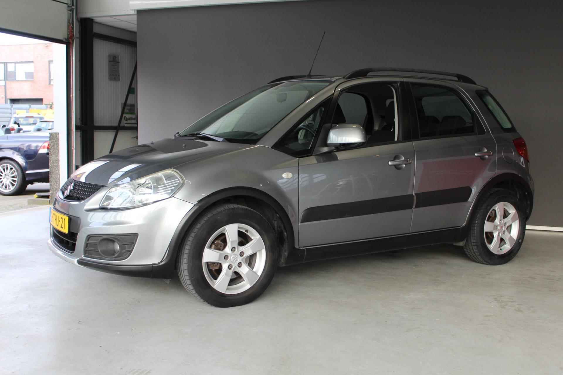 Suzuki SX4 1.6 Exclusive - 3/11