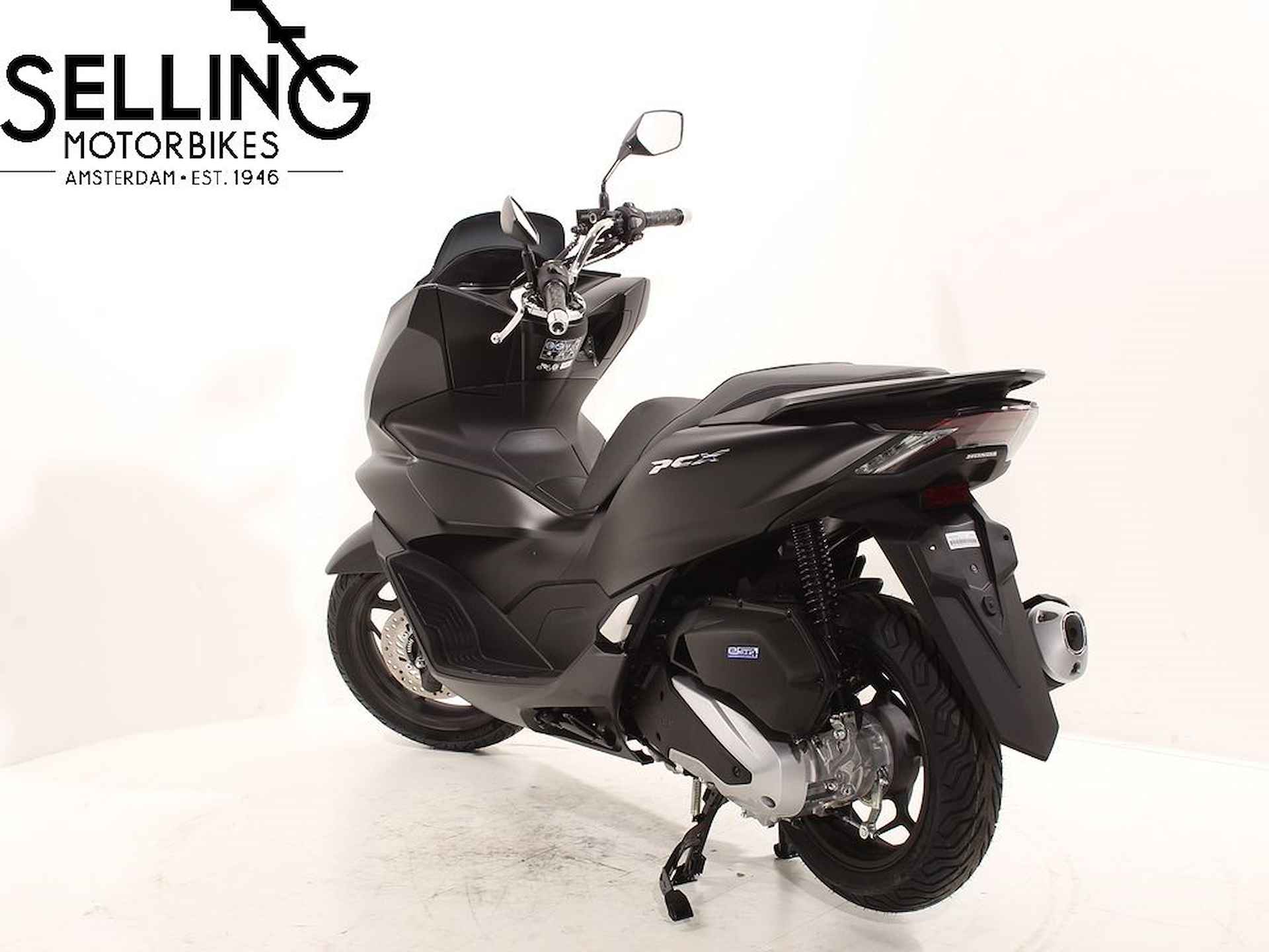 Honda WW 125 PCX NHA76 Mat Galaxy Black Metallic - 4/6