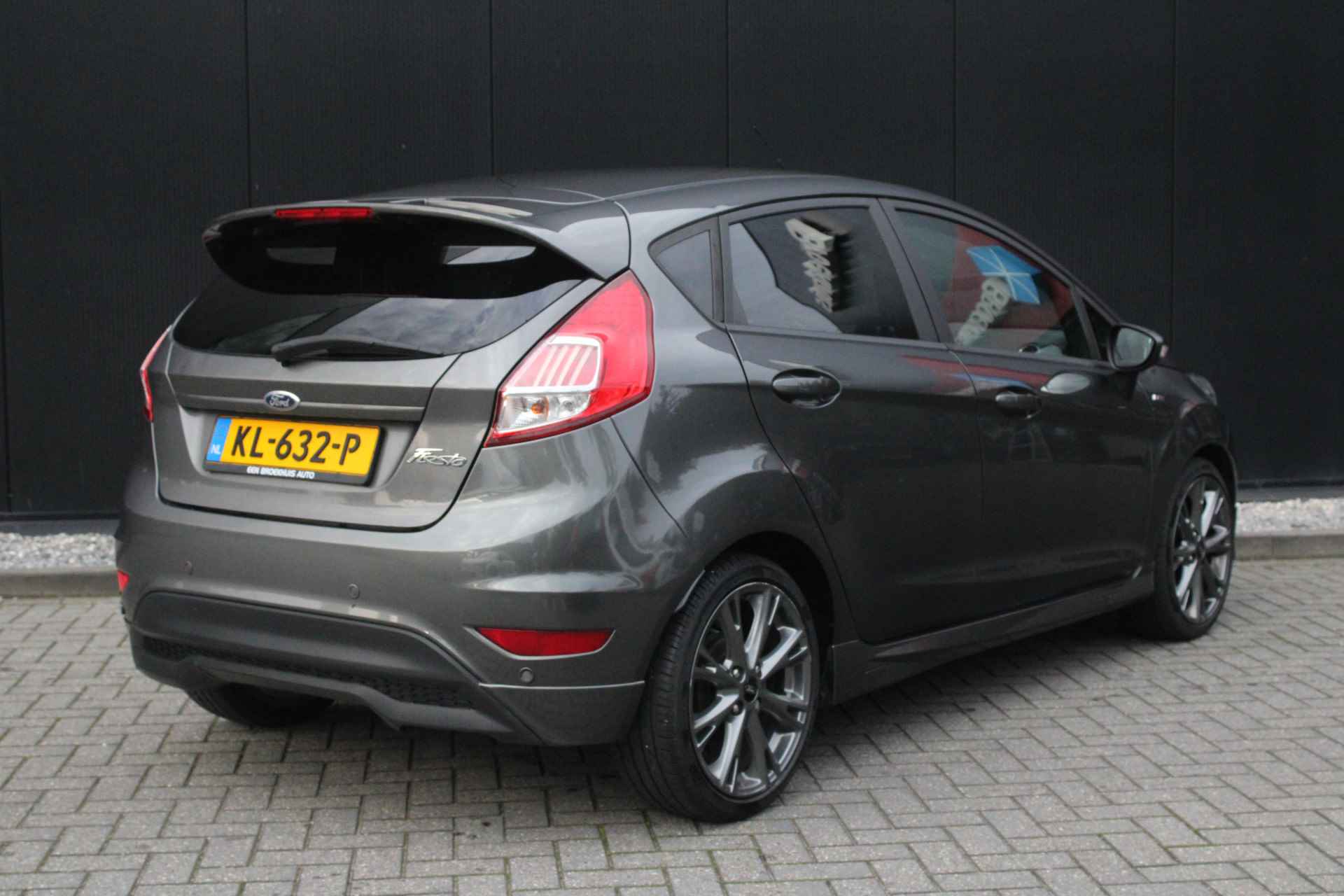 Ford Fiesta 1.0 100PK ST Line | Cruise Control | Climate Control | 17 inch | Bluetooth | Navigatie | Dealer onderhouden - 5/24