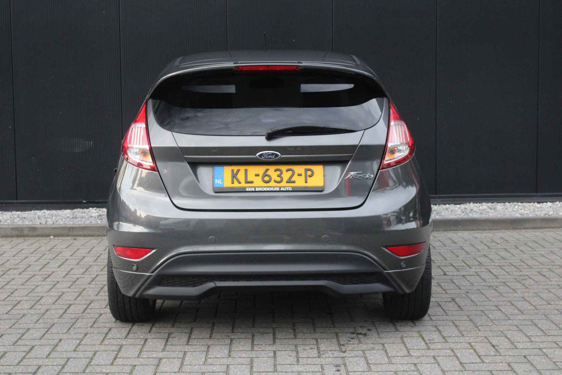 Ford Fiesta 1.0 100PK ST Line | Cruise Control | Climate Control | 17 inch | Bluetooth | Navigatie | Dealer onderhouden - 6/24