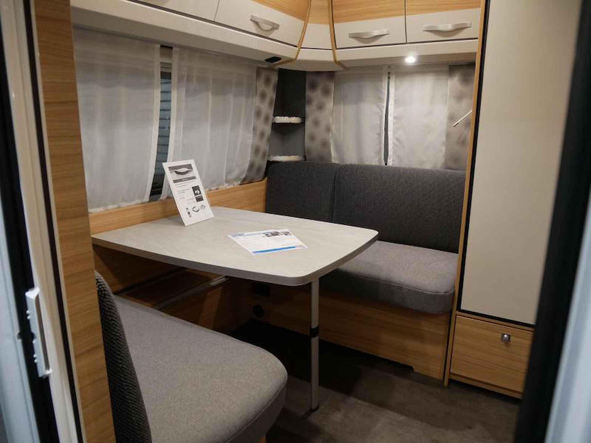 Dethleffs Camper Avantgarde 460 EL GRATIS MOVER/ AIRCO - 5/15