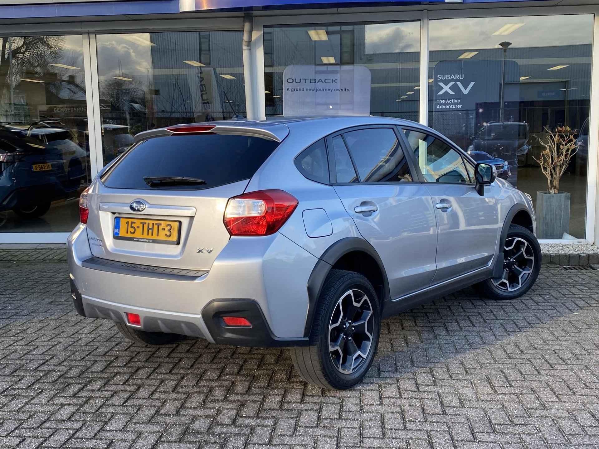 Subaru XV 2.0i Luxury Plus AWD | Stoelverwarming | Cruise Control | Achteruitrijcamera | Navigatie | Xenon | - 16/37