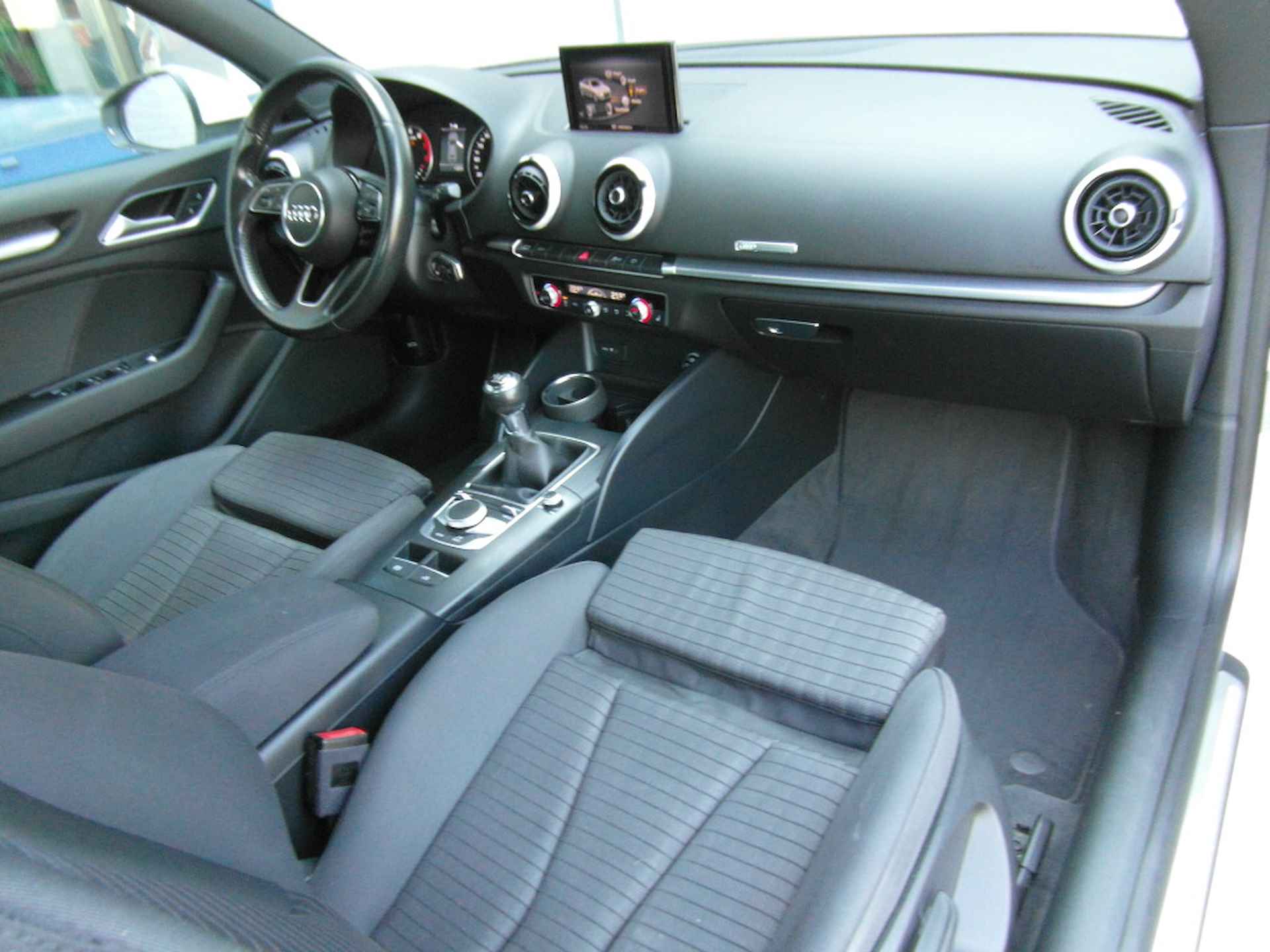 Audi A3 Cabriolet 35 TFSI CoD Sport Inclusief Afleveringskosten - 24/30