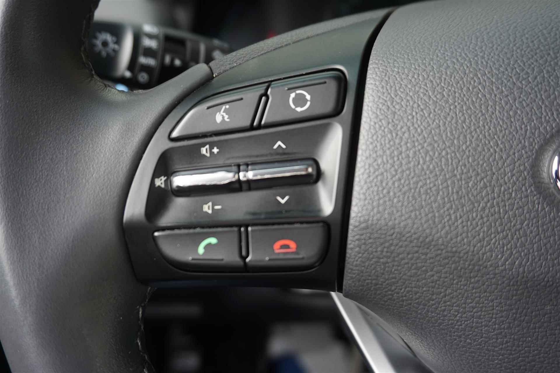 Hyundai IONIQ 1.6 GDi Hybrid Adaptive-Cruise/Camera/ Apple CarPlay/Dealeronderhouden/Rijklaarprijs! - 29/42