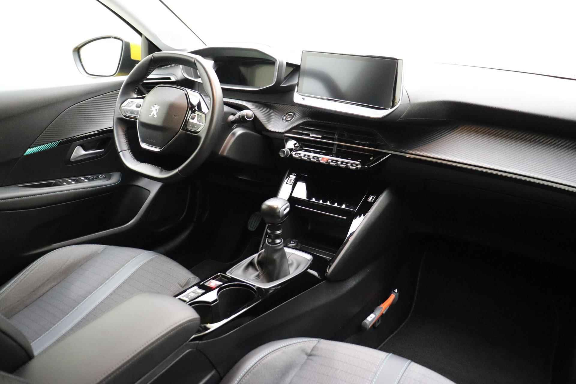 Peugeot 208 1.2 PureTech Allure 100 PK | Dealer Onderhouden | Draadloze Telefoonlader | Navigatie | Stoelverwarming | Climate Control | Cruise Control - 3/36