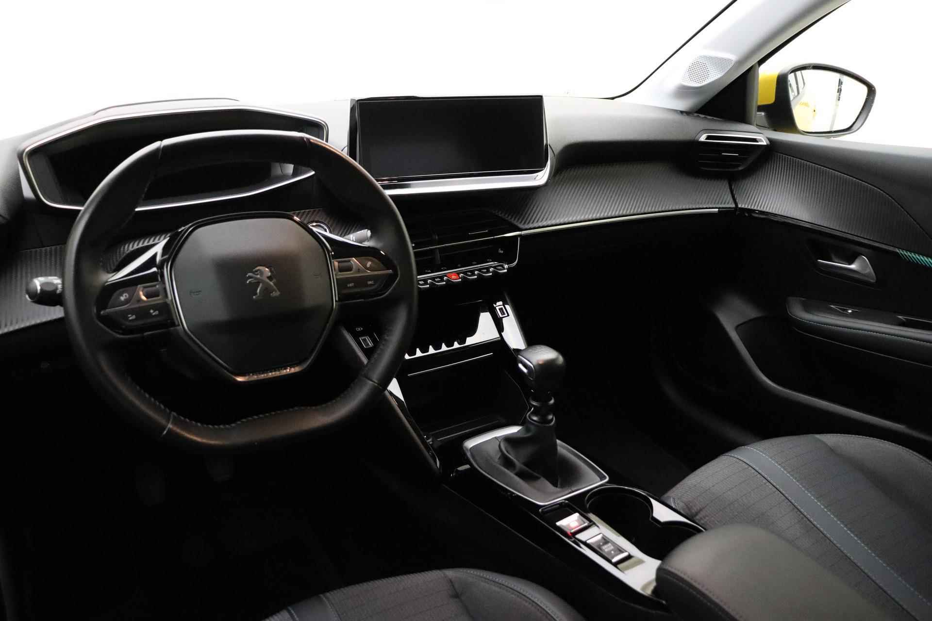 Peugeot 208 1.2 PureTech Allure 100 PK | Dealer Onderhouden | Draadloze Telefoonlader | Navigatie | Stoelverwarming | Climate Control | Cruise Control - 7/36