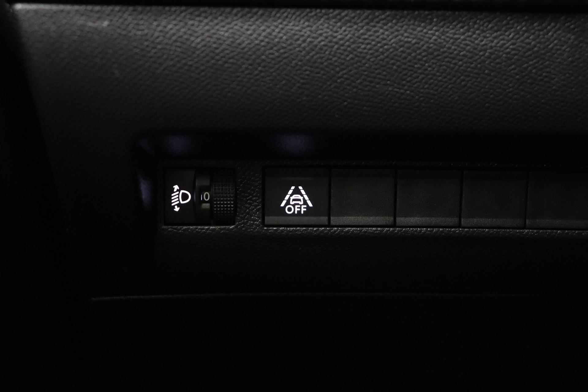 Peugeot 208 1.2 PureTech Allure 100 PK | Dealer Onderhouden | Draadloze Telefoonlader | Navigatie | Stoelverwarming | Climate Control | Cruise Control - 31/36