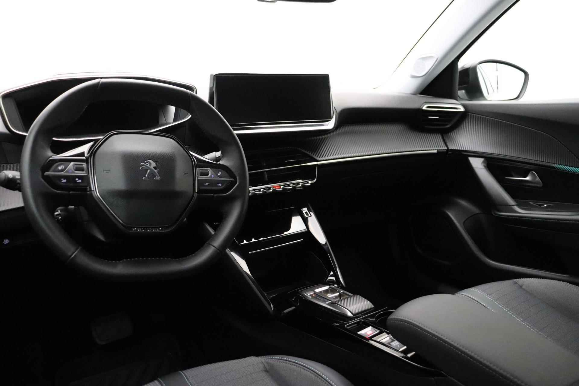 Peugeot e-2008 EV Allure Pack 50 kWh |Lichtmetalen Velgen | Parkeer Sensoren | Achteruitrij Camera | Lane Assist | LED | Cruise Control | DAB | - 4/37