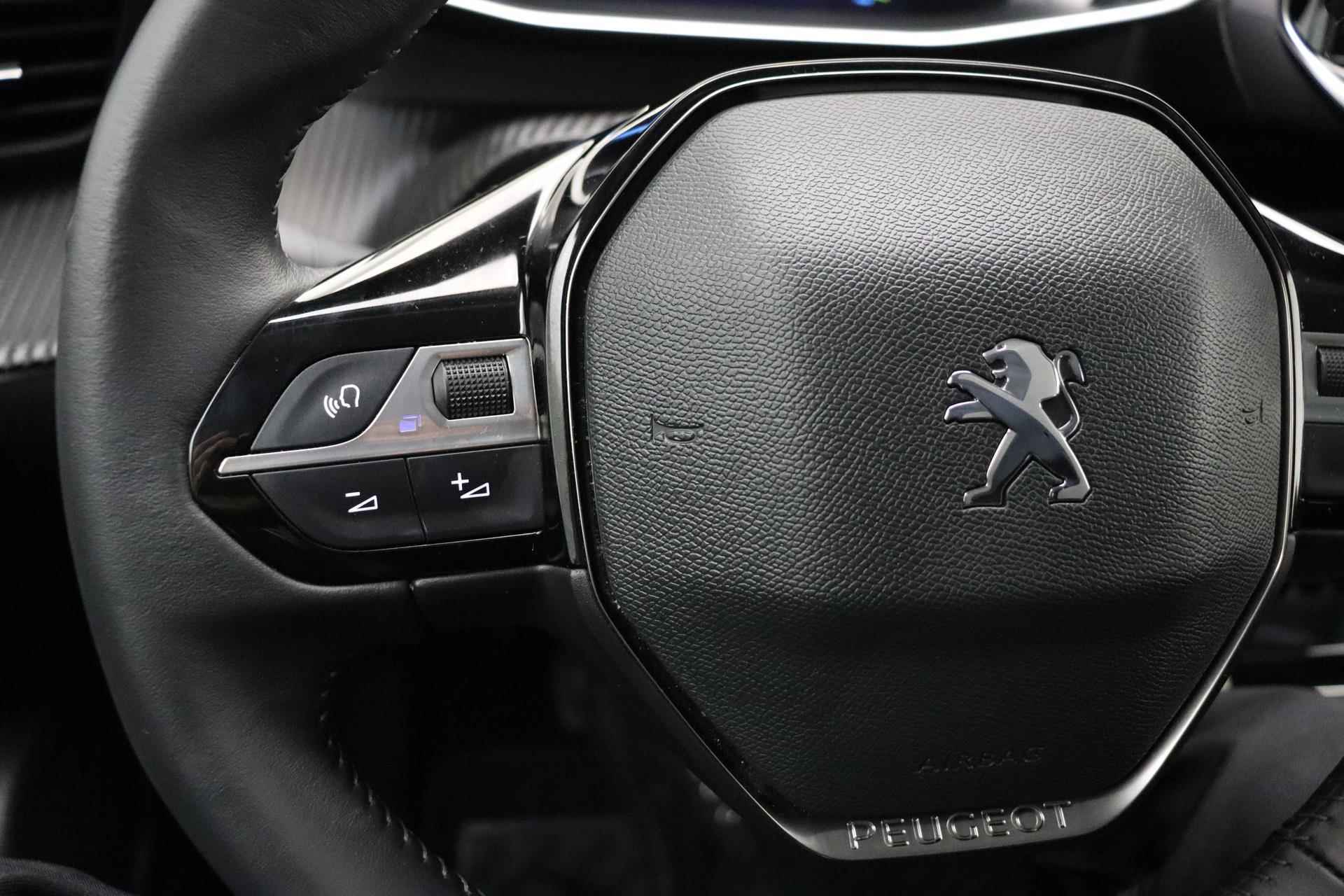 Peugeot e-2008 EV Allure Pack 50 kWh |Lichtmetalen Velgen | Parkeer Sensoren | Achteruitrij Camera | Lane Assist | LED | Cruise Control | DAB | - 20/37