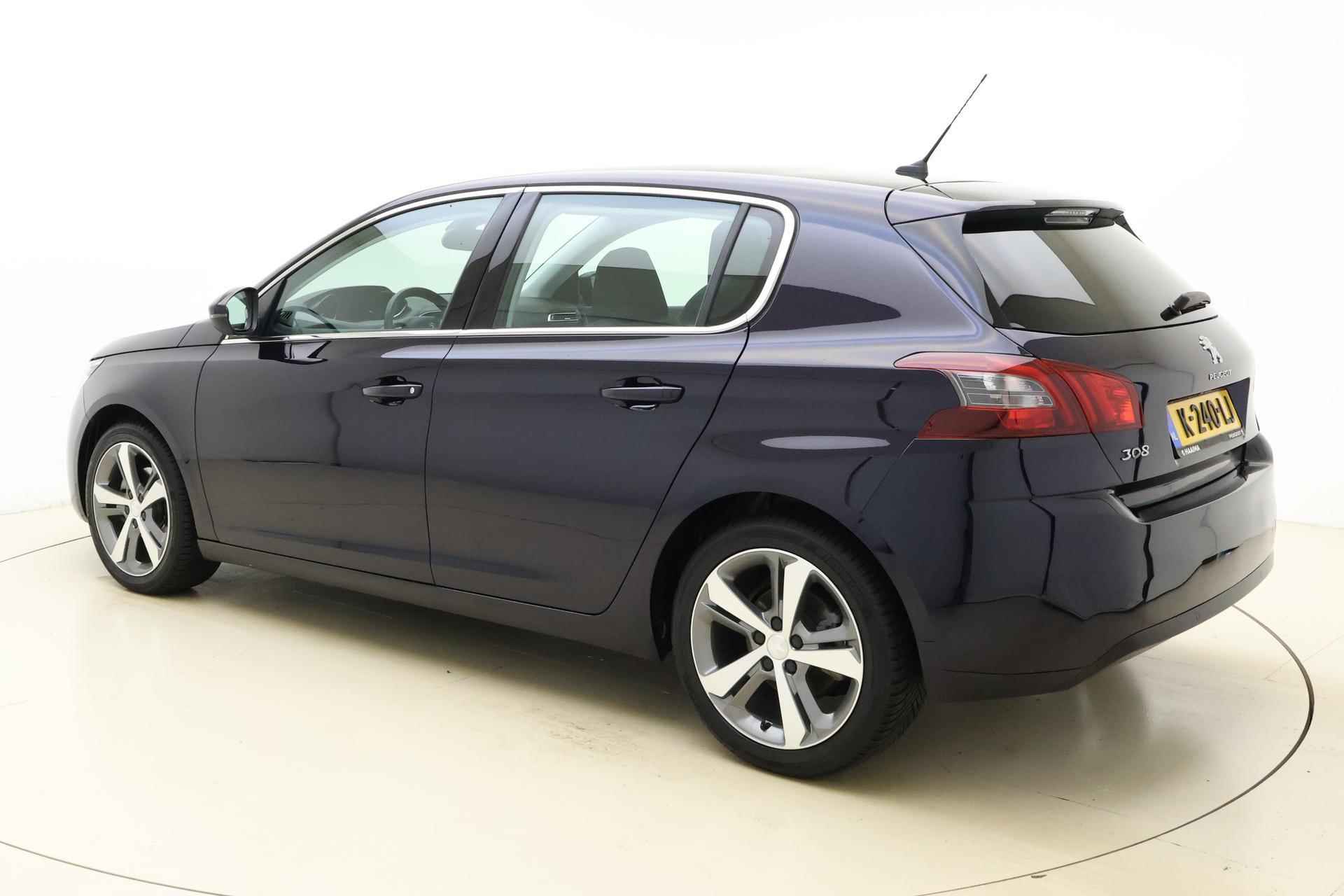 Peugeot 308 1.2 PureTech Allure Avantage 130pk | Navigatie | Climate Control | Camera | Lichtmetalen Velgen | Cruise Control | Dealeronderhouden | 1e Eigenaar - 5/29