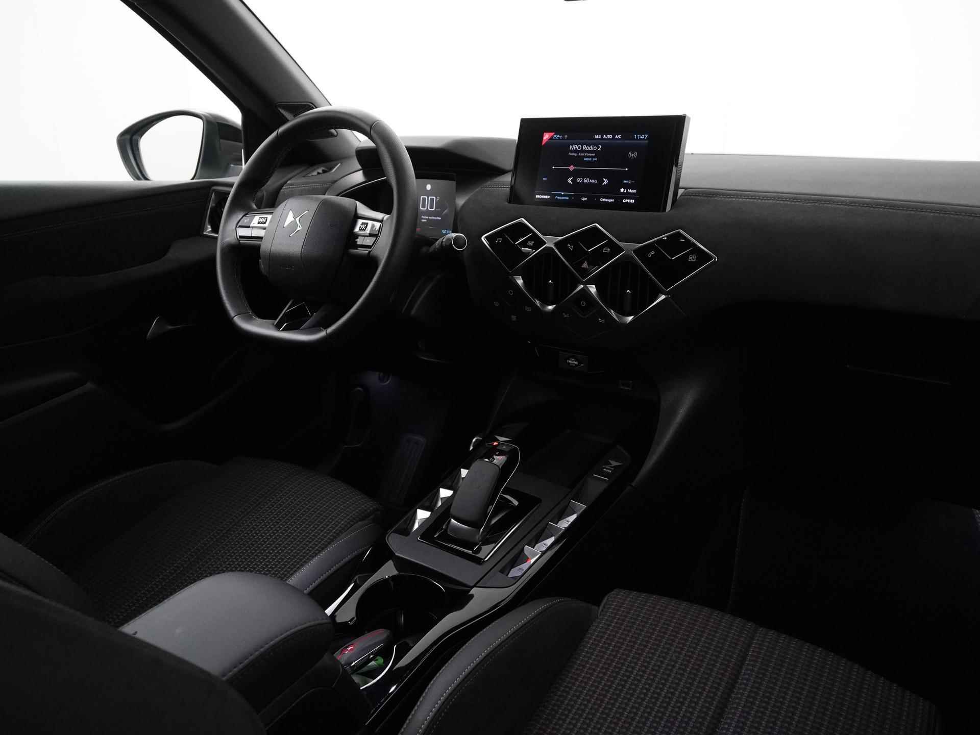 DS 3 Crossback E-Tense Performance Line | 21945 na subsidie | Camera | Alcantara | Virtual Cockpit | Zondag Open! - 2/39