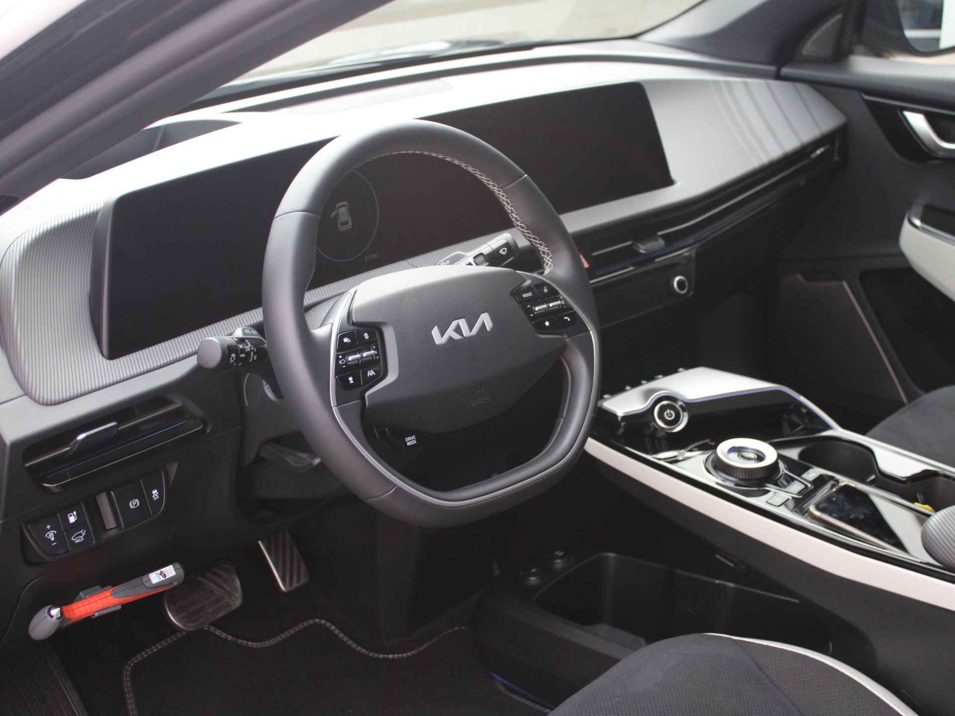 Kia EV6 GT-Line 77.4 kWh | Carplay | Matrix LED | Clima | Adapt. Cruise | Head up | Schuif-/Kanteldak | Camera 360 graden - 9/31
