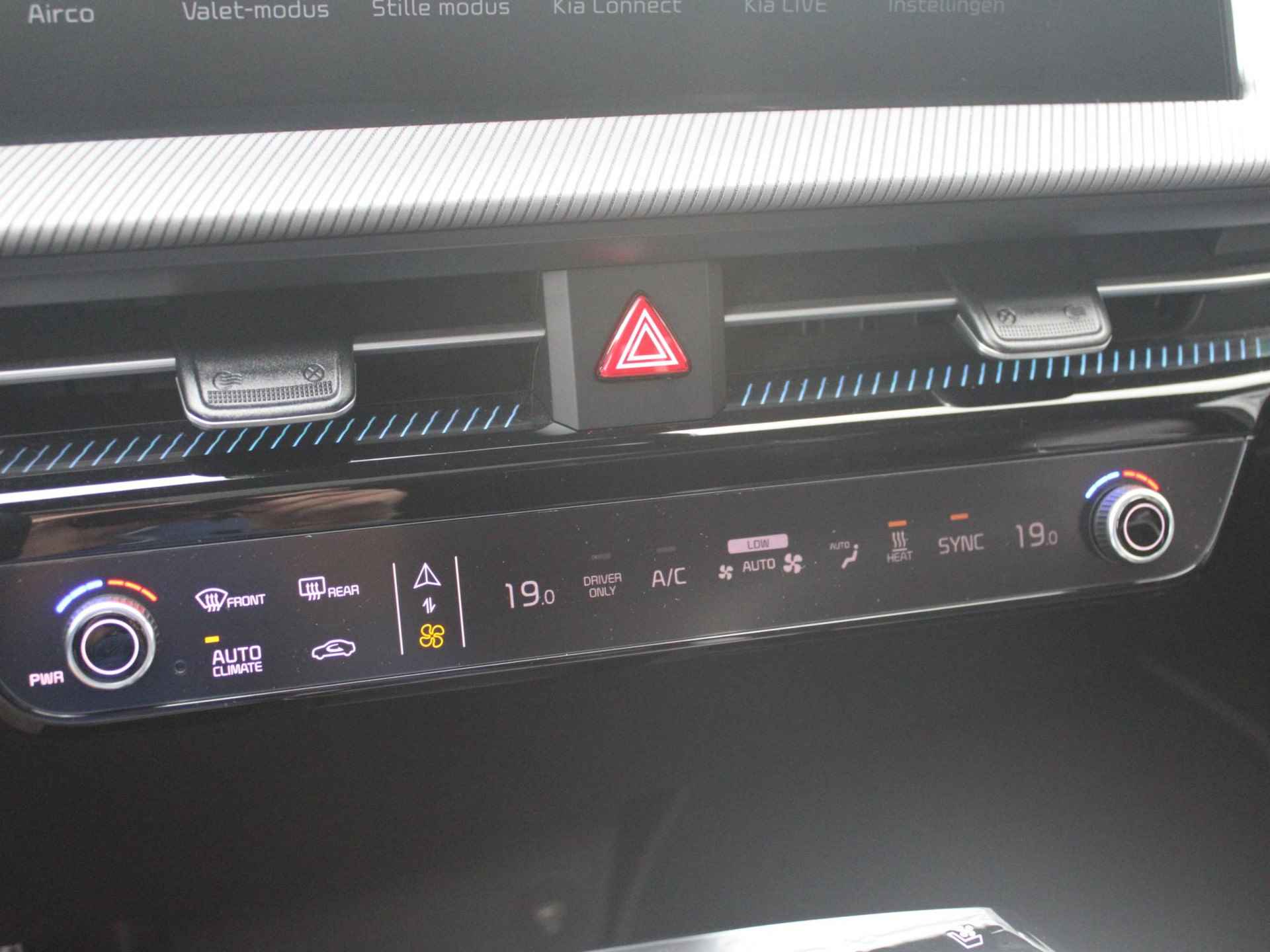 Kia EV6 GT-Line 77.4 kWh | Carplay | Matrix LED | Clima | Adapt. Cruise | Head up | Schuif-/Kanteldak | Camera 360 graden - 18/31