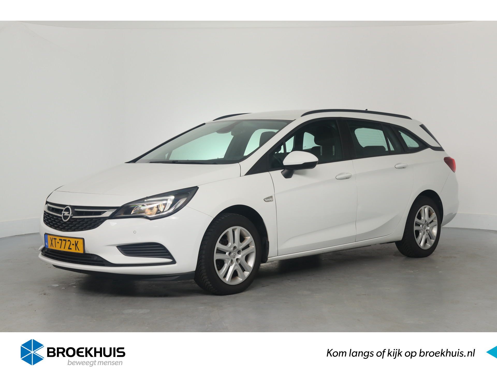 Opel Astra Sports Tourer 1.0 Turbo Online Edition | 1e Eigenaar! | Trekhaak | Navi | AGR | Camera | Cruise Control | Airco | Parkeersensore bij viaBOVAG.nl