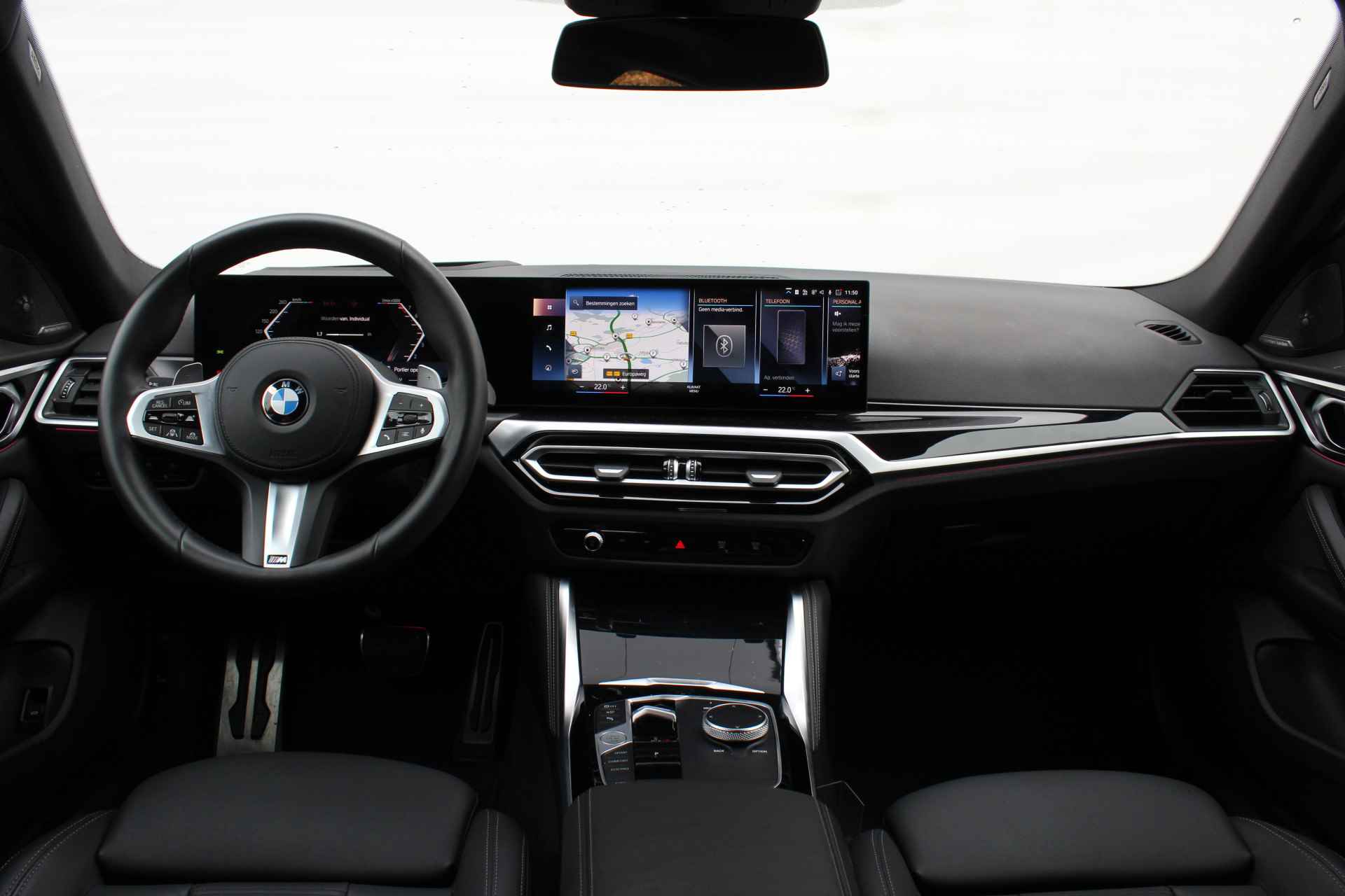 BMW 4 Serie Gran Coupé M440i xDrive High Executive Automaat / Schuif-kanteldak / Trekhaak / Harman Kardon / Laserlight / Stoelverwarming / Driving Assistant Professional / Parking Assistant Plus - 9/31