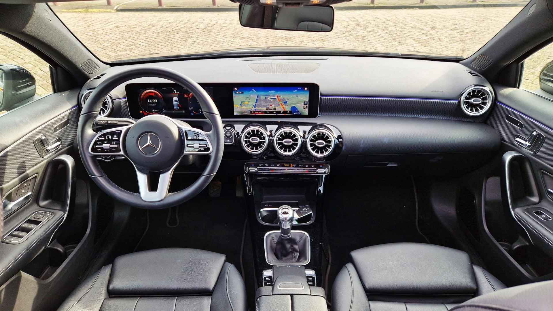 Mercedes-Benz A-klasse 200 Premium Plus panodak ! - 15/33