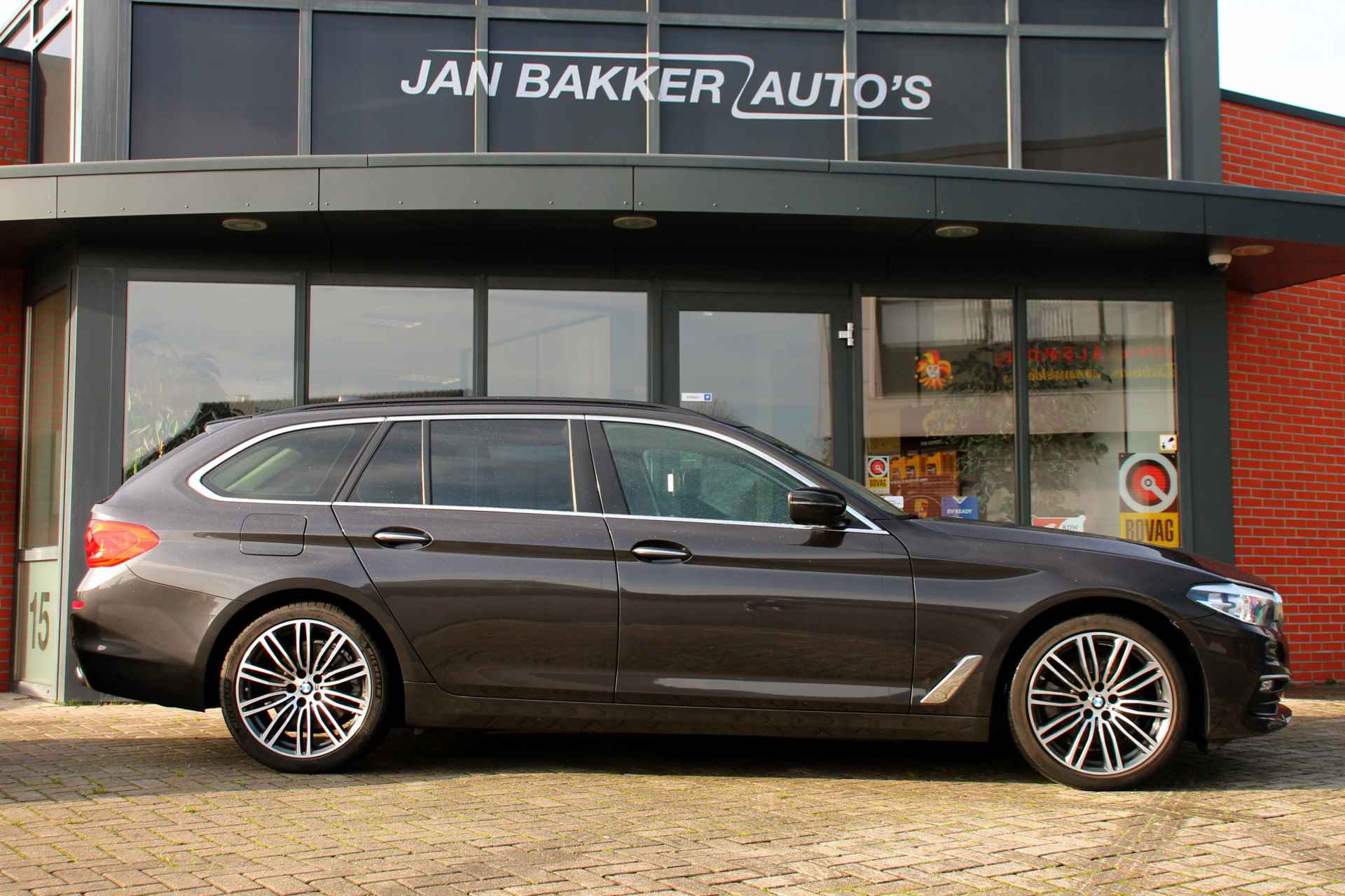 BMW 5 Serie Touring 520d Executive ✅ Carplay ✅ Trekhaak ✅ Rijklaar - 4/21