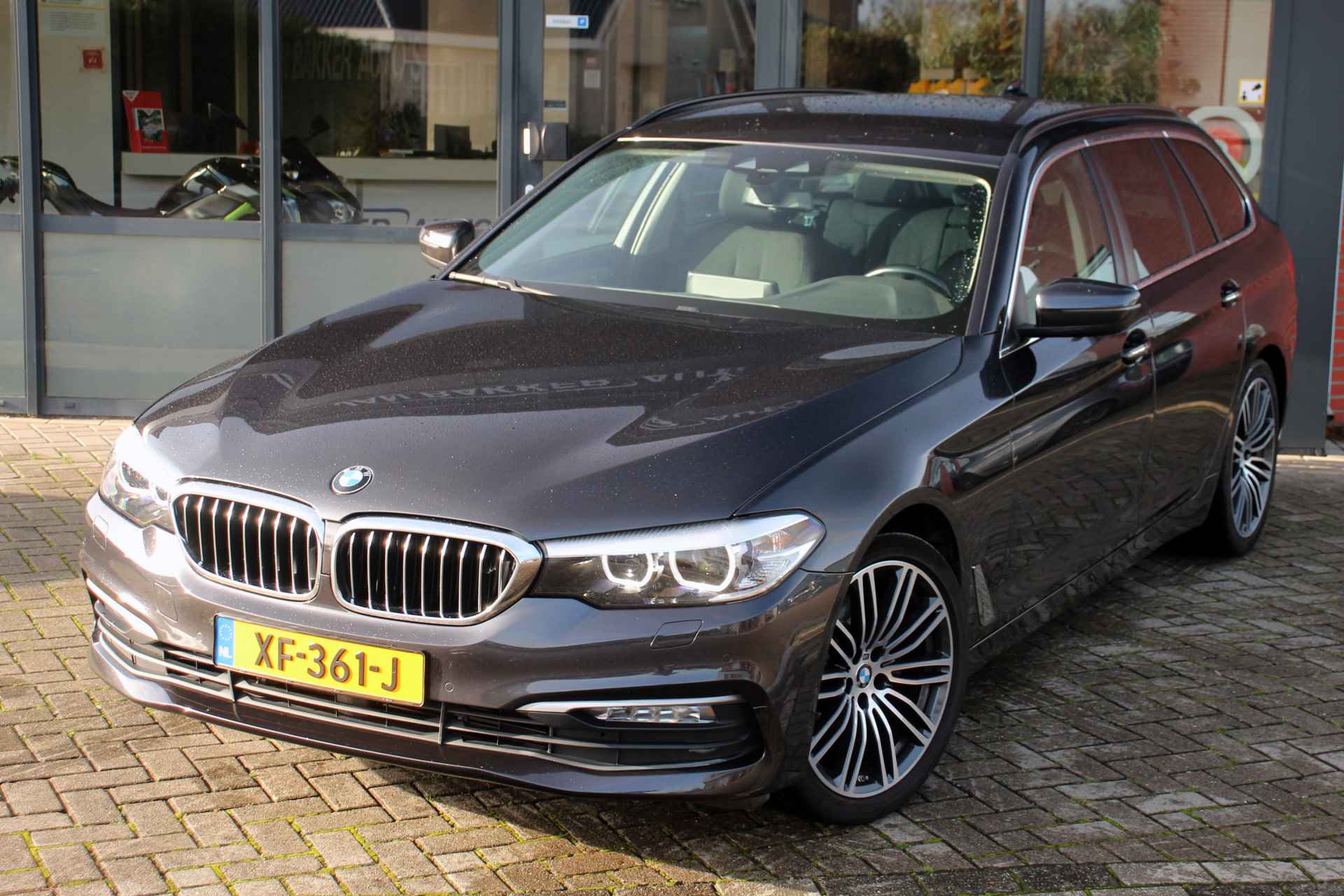 BMW 5 Serie Touring 520d Executive ✅ Carplay ✅ Trekhaak ✅ Rijklaar - 9/21