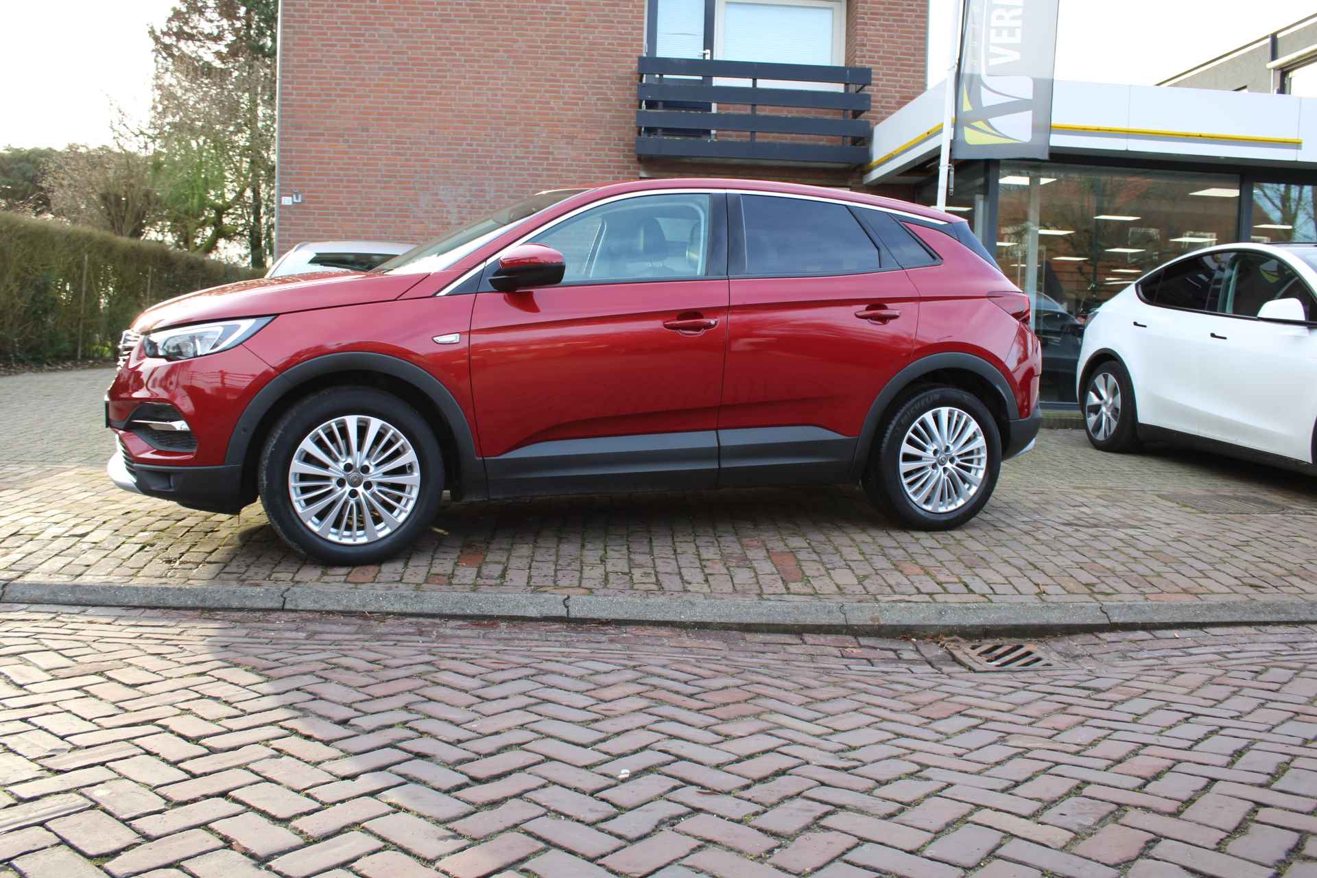 Opel Grandland X 1.2 Turbo 130PK Innovation 18"/ Navi/ Clima/ Camera/ Cruise/ Trekhaak/ NL auto - 4/53