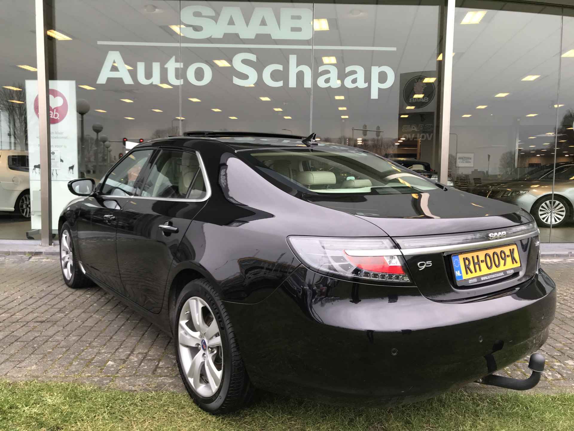 Saab 9-5 2.0T Vector Automaat | Rijklaar incl garantie | Trekhaak Xenon Parrot Panoramadak - 3/36