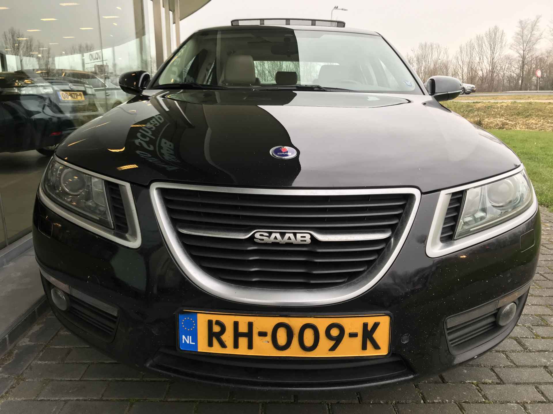 Saab 9-5 2.0T Vector Automaat | Rijklaar incl garantie | Trekhaak Xenon Parrot Panoramadak - 8/36