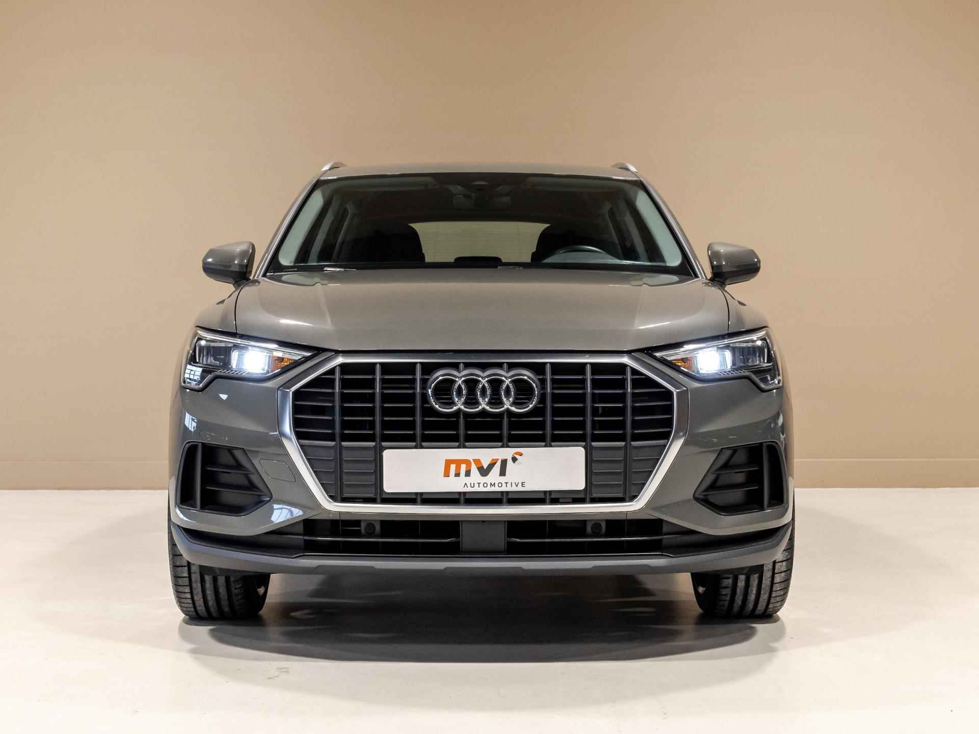 Audi Q3 35 TFSI Pro Line / 150pk / Sfeerverlichting / Achteruitrij camera / Apple CarPlay / - 6/37